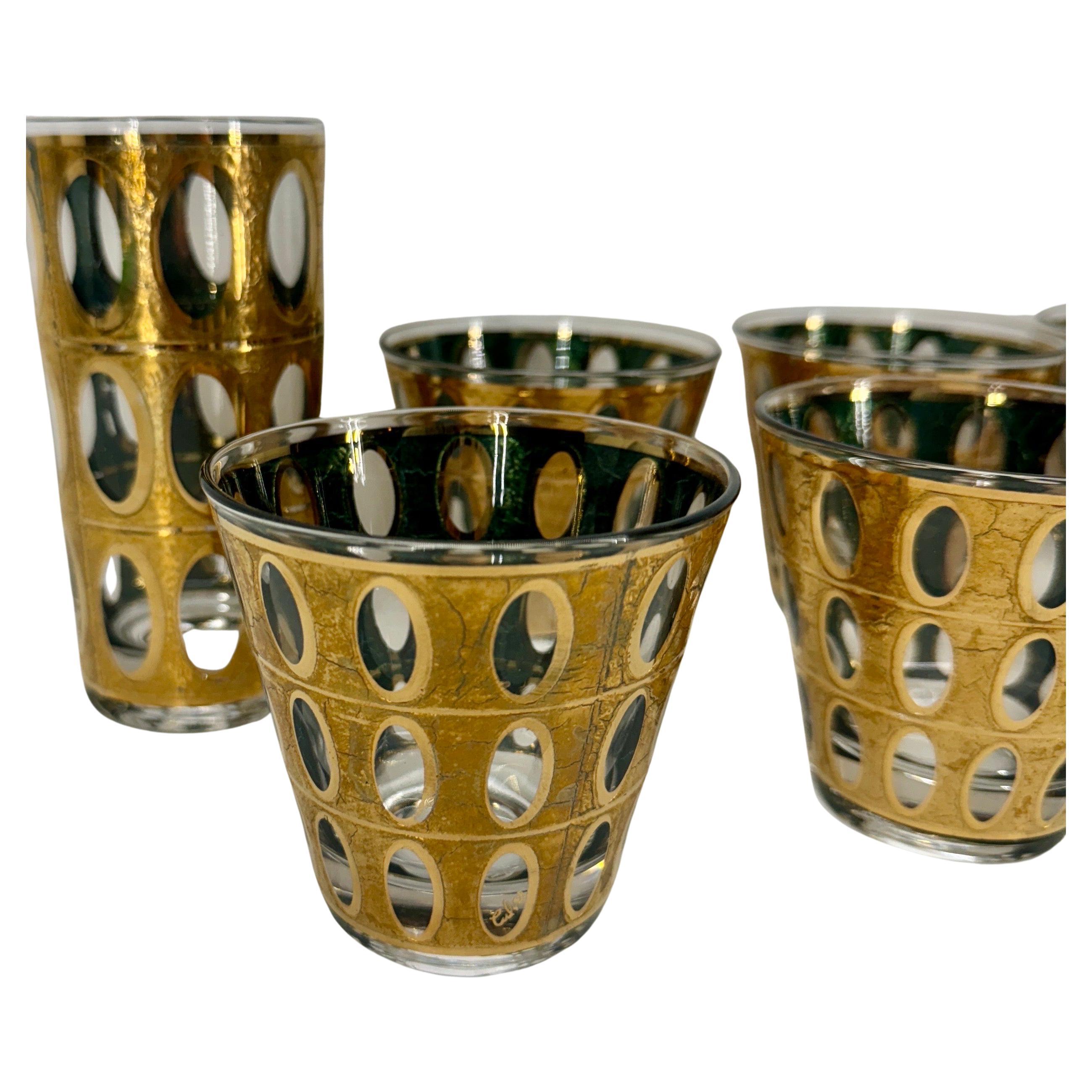 Doré Mid-Century Set of 9 Culver Pisa Gold Green Glasses en vente