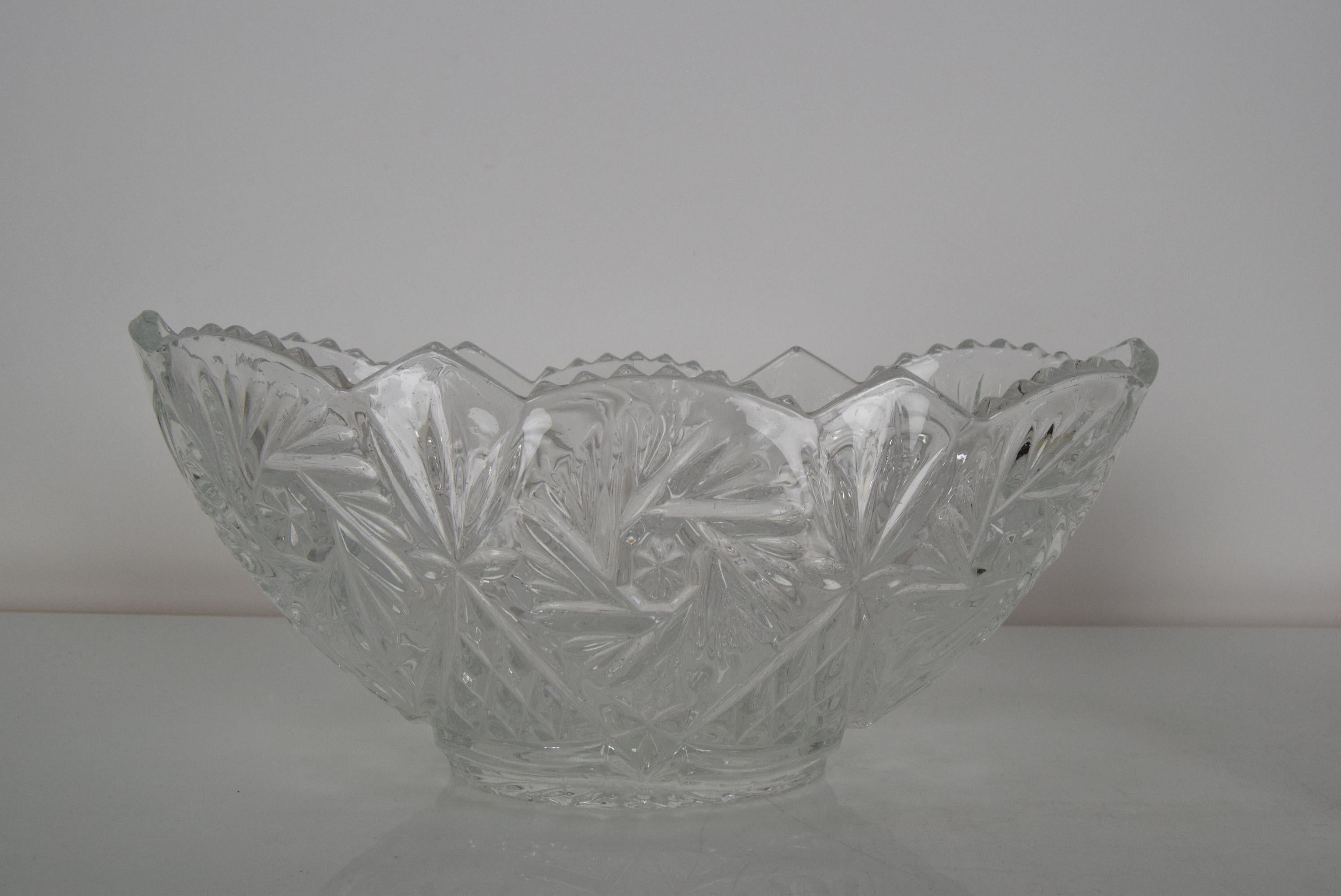 Glass Mid-Century Set of Bowl and Carafa, 1960's For Sale