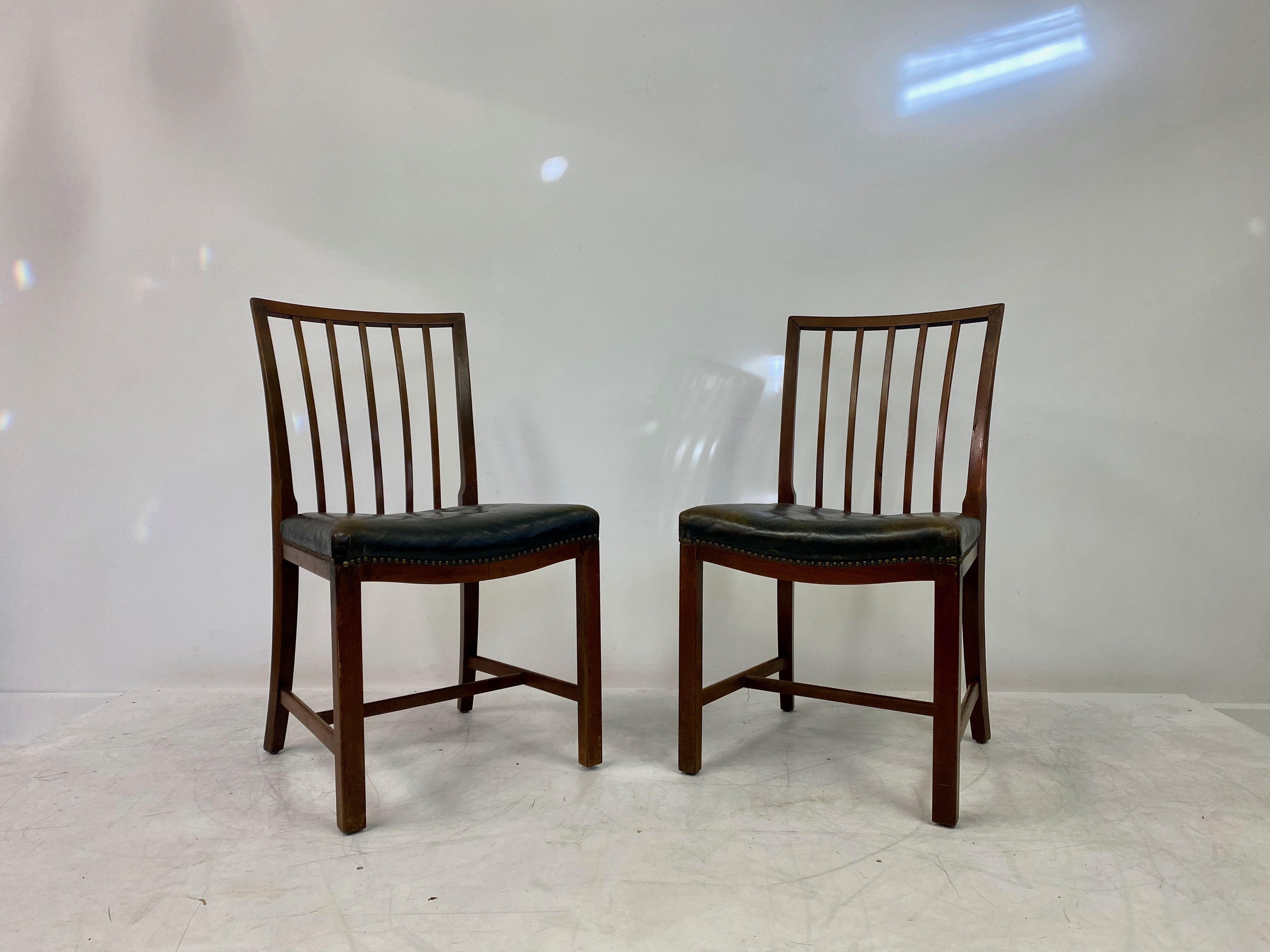 20th Century Midcentury Set of Eight Danish Dining Chairs by Frits Henningsen