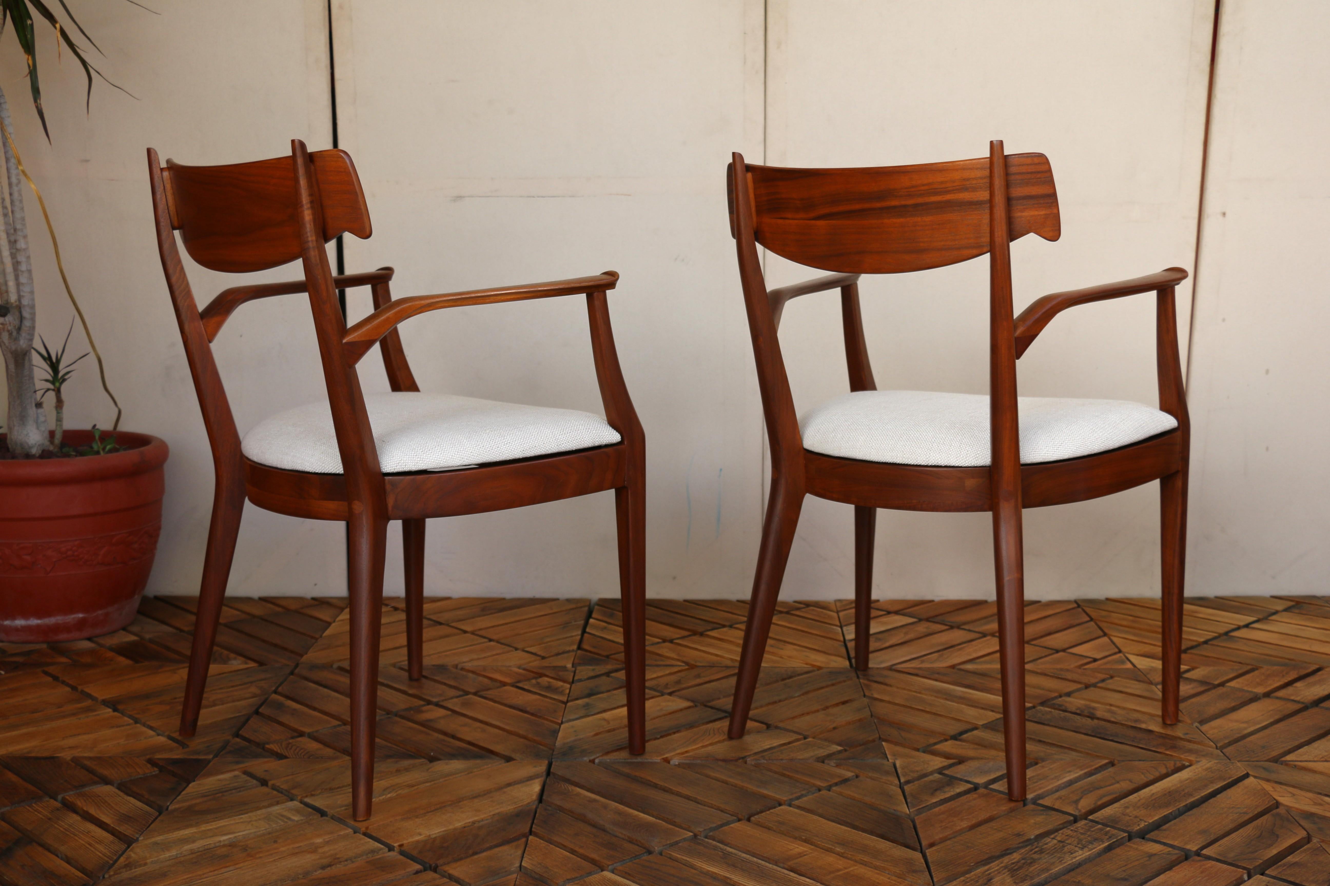 Set di otto sedie da pranzo di metà secolo di Kipp Stewart per Drexel 