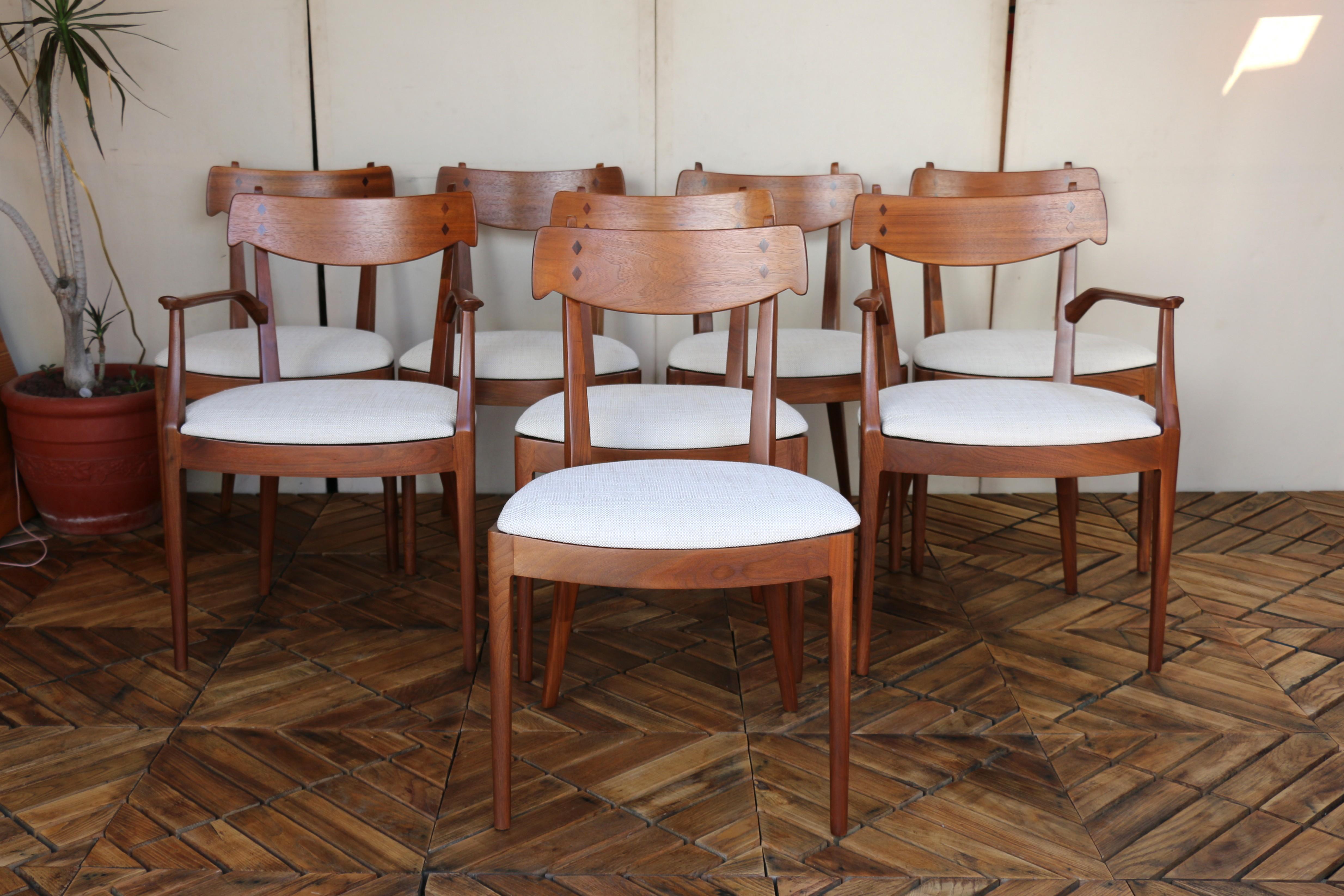 Mid-Century moderno Set di otto sedie da pranzo di metà secolo di Kipp Stewart per Drexel 