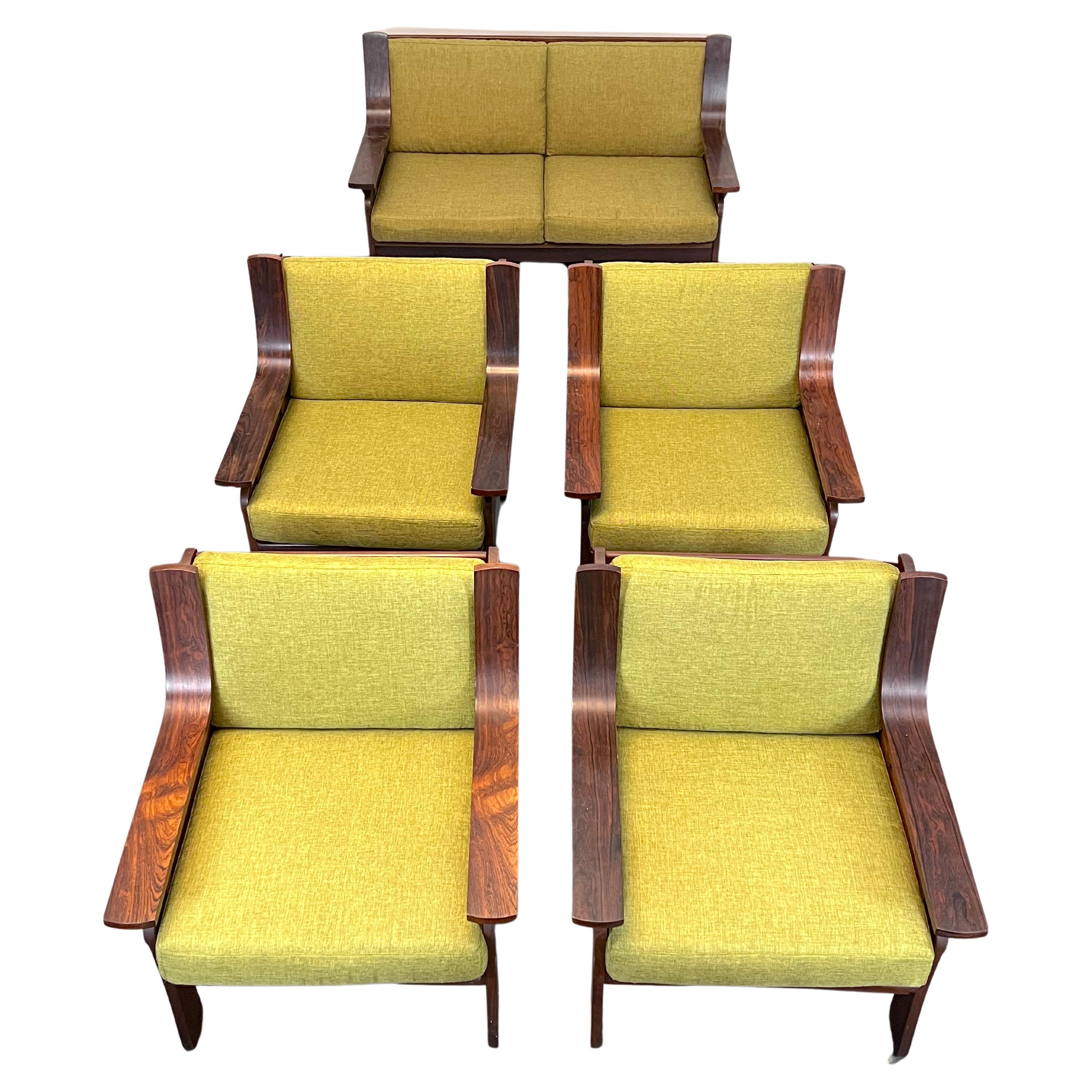 Mid-Century Set of Four Armchairs and a Sofa in Wood and Green Fabric, Italy 60s