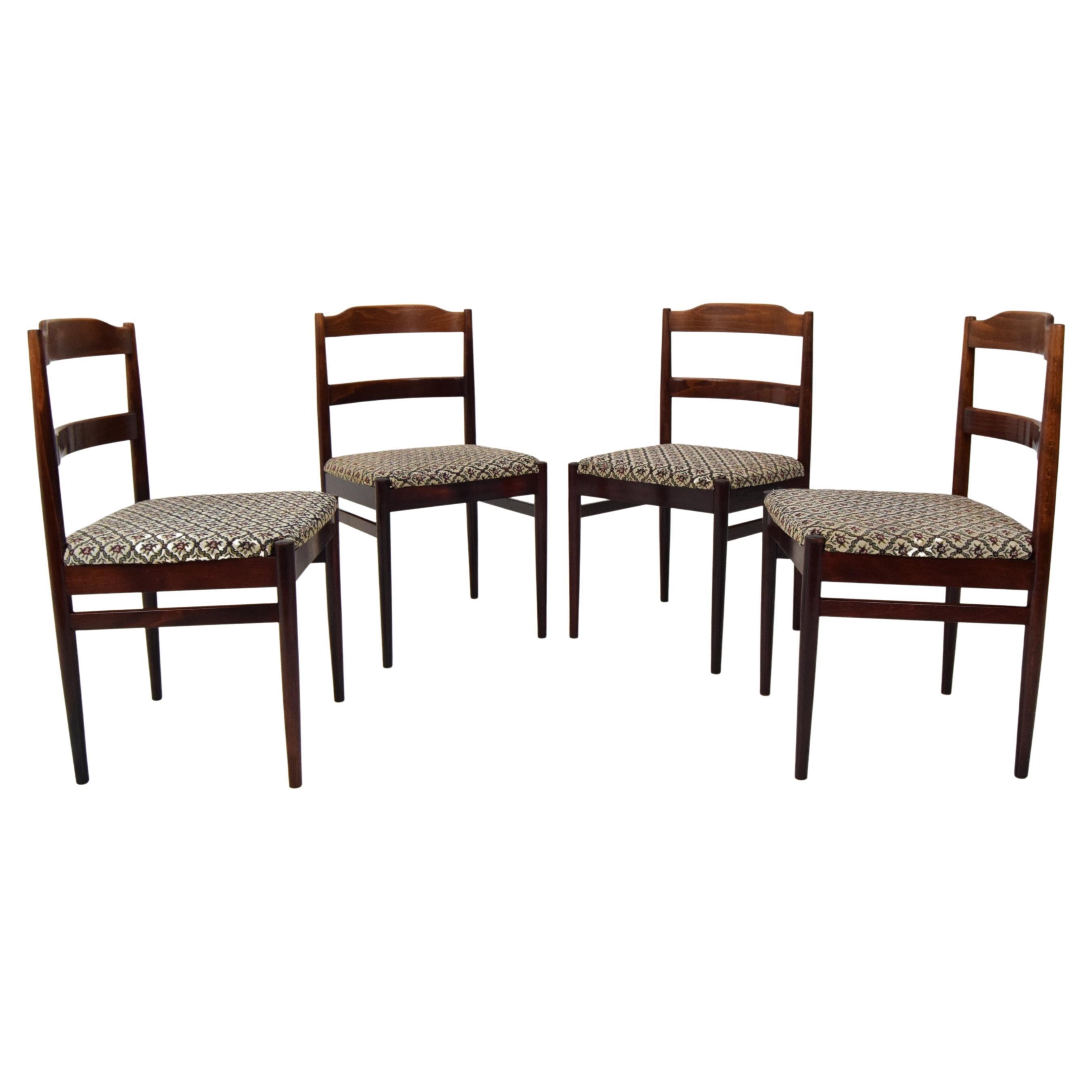 Set di quattro sedie/TON di metà secolo, anni '70