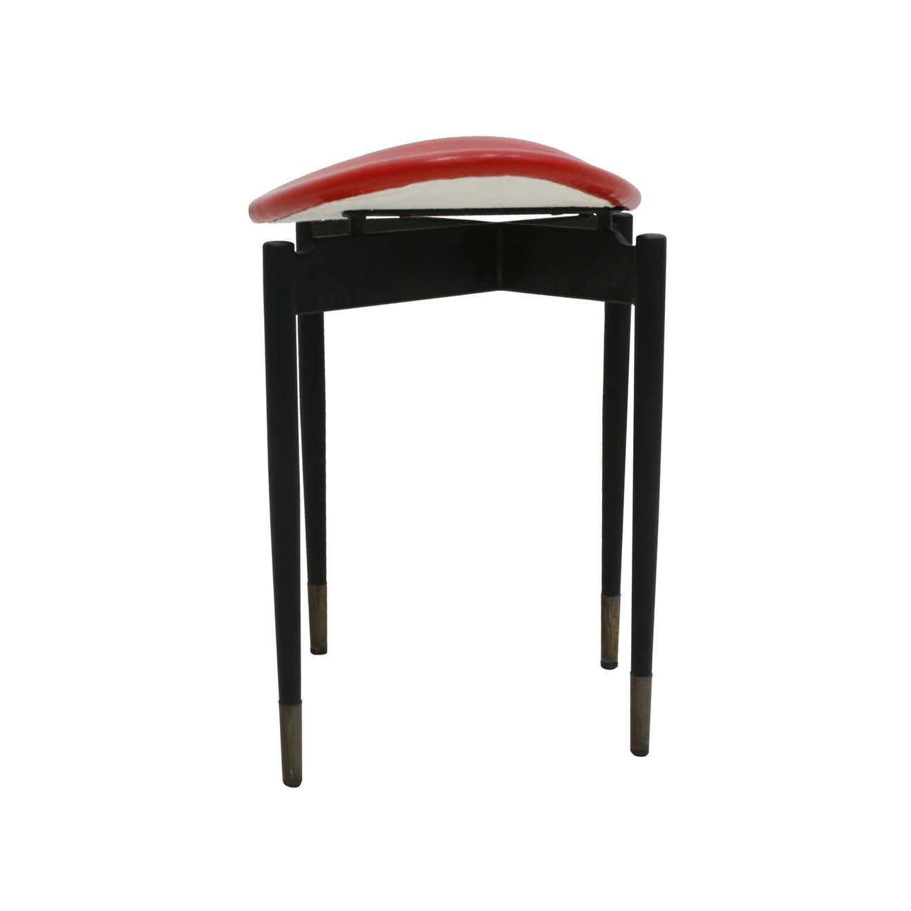 Ensemble de quatre tabouretsLutrario conçu par Carlo Mollino, Italie, 1959 en vente 2