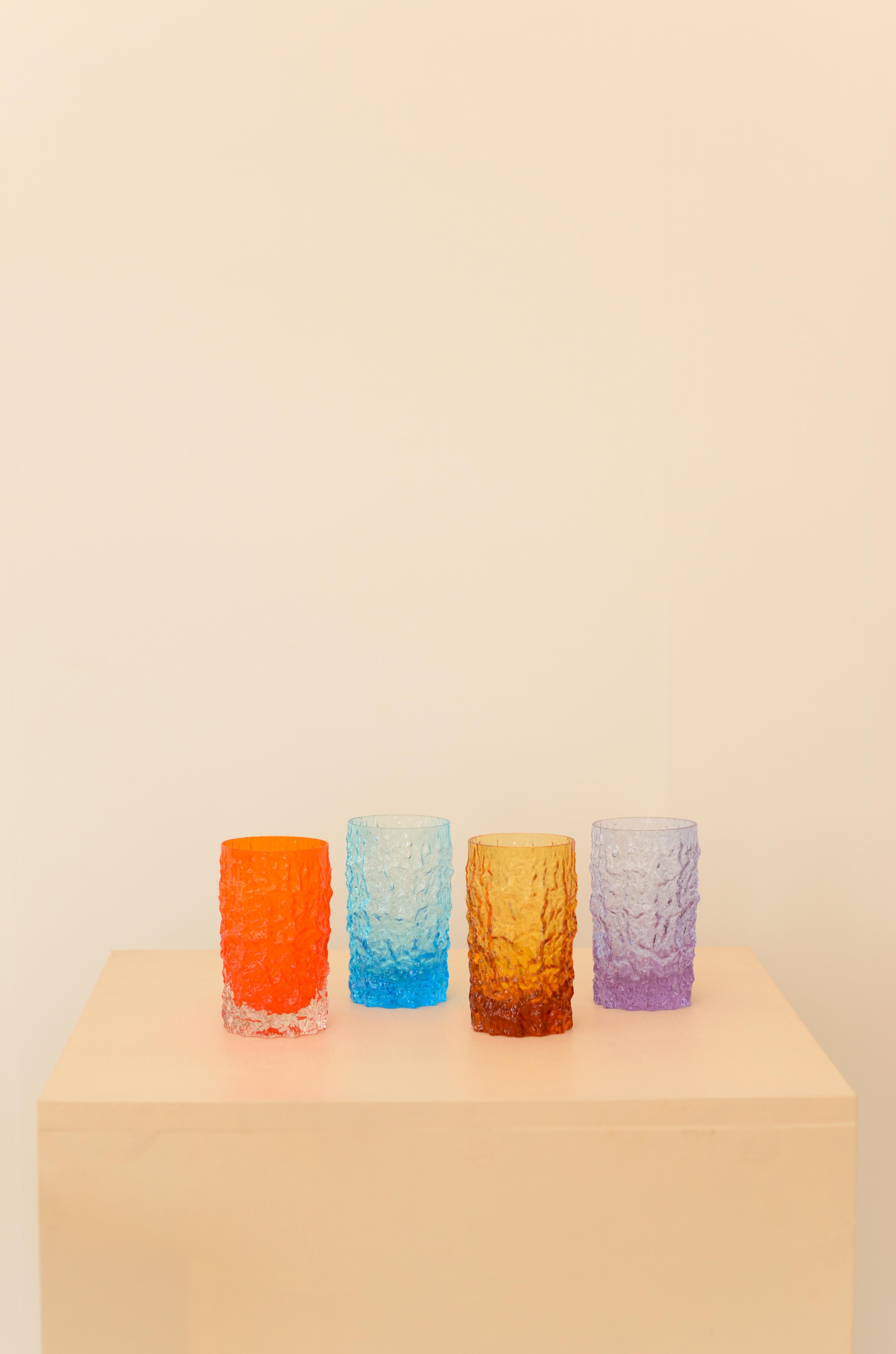 Glass Mid-Century set of four textured bark glasses by Geoffrey Baxter for Whitefriars