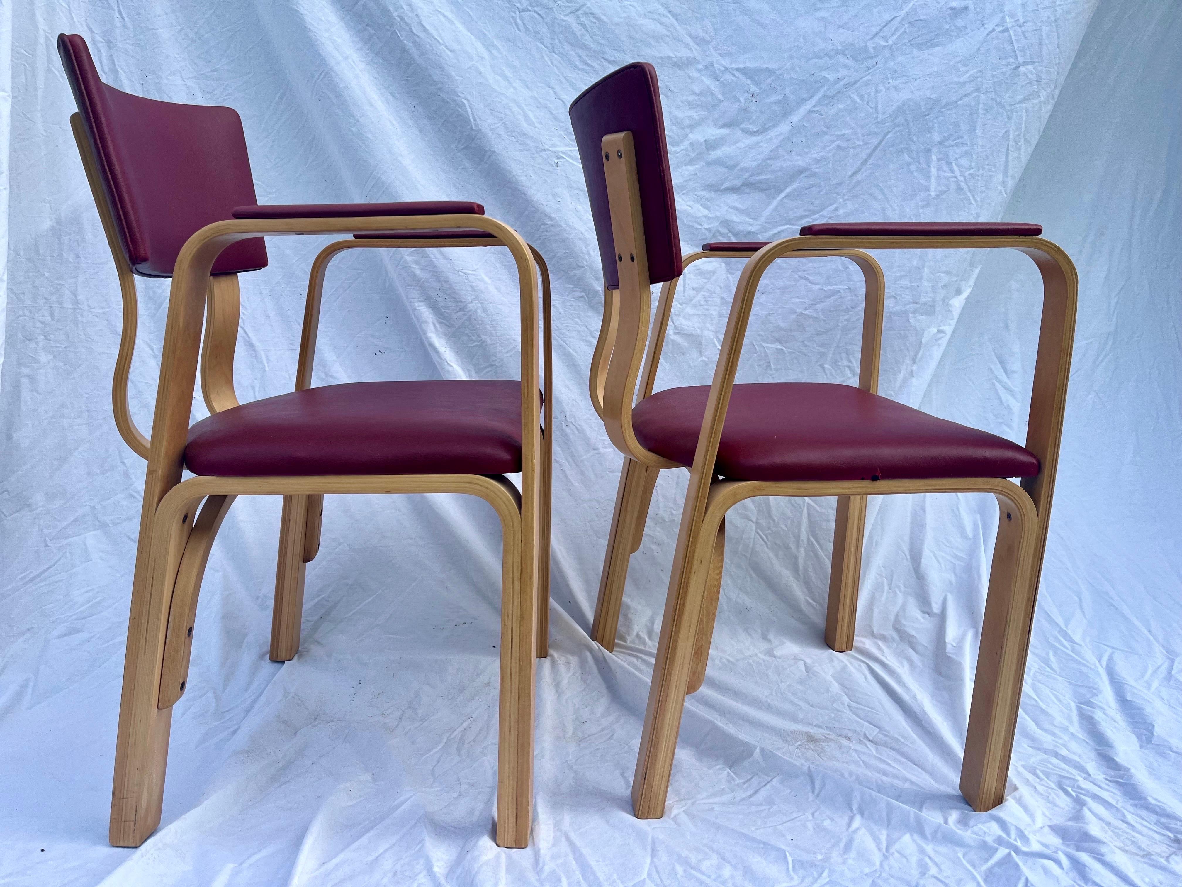 Mid Century Set of Four Thonet Cotton Felt Bent Ply Arm or Dining Chairs Labeled For Sale 2