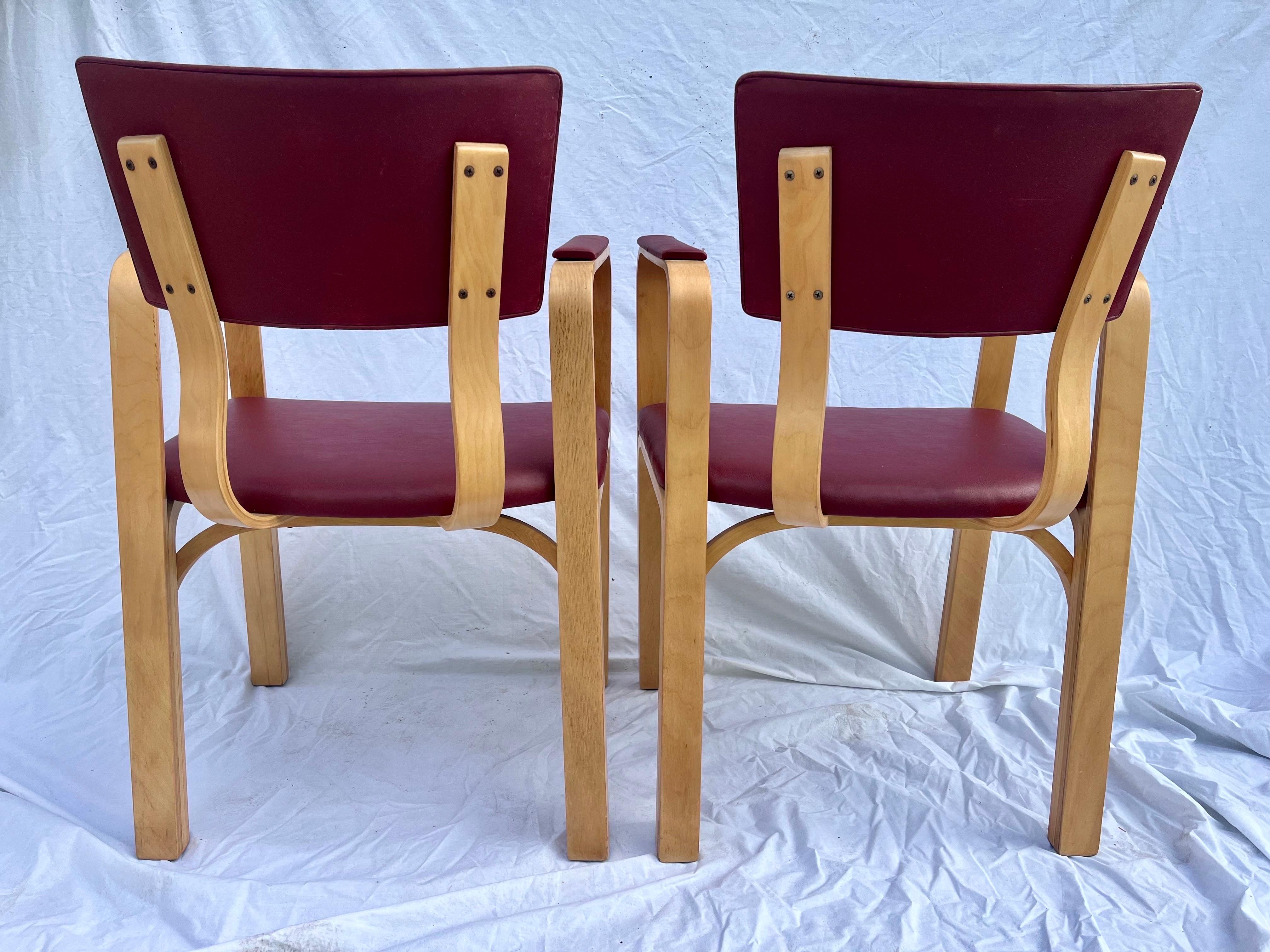 Upholstery Mid Century Set of Four Thonet Cotton Felt Bent Ply Arm or Dining Chairs Labeled For Sale