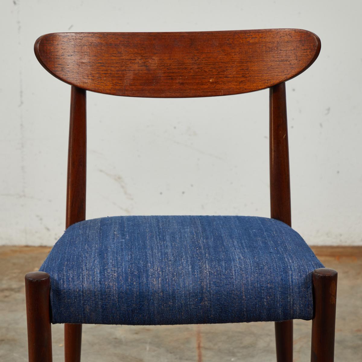blue mid century dining chair