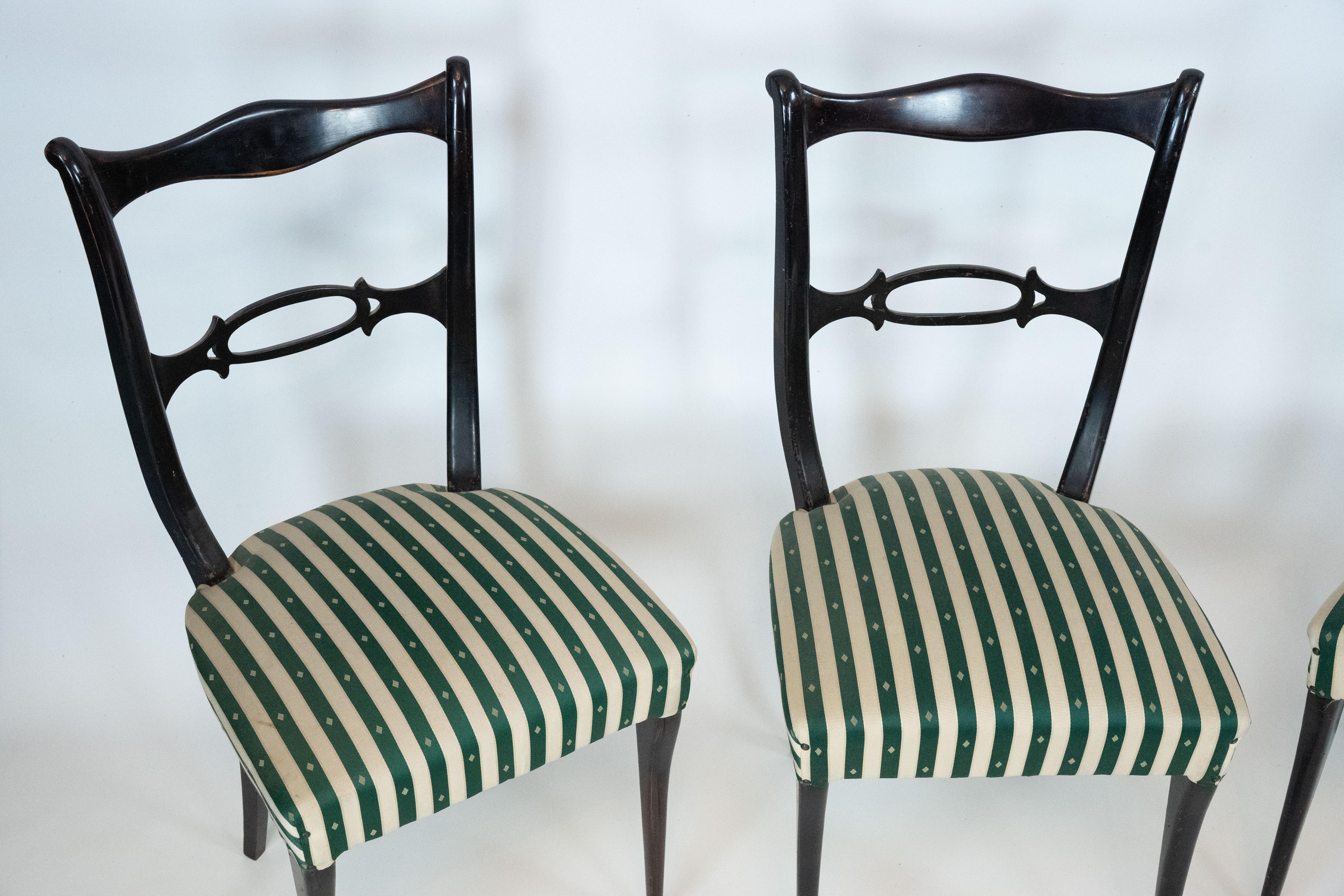 Sechs Esszimmerstühle aus der Mitte des Jahrhunderts, die Paolo Buffa zugeschrieben werden. Italien 1950er Jahre im Angebot 7