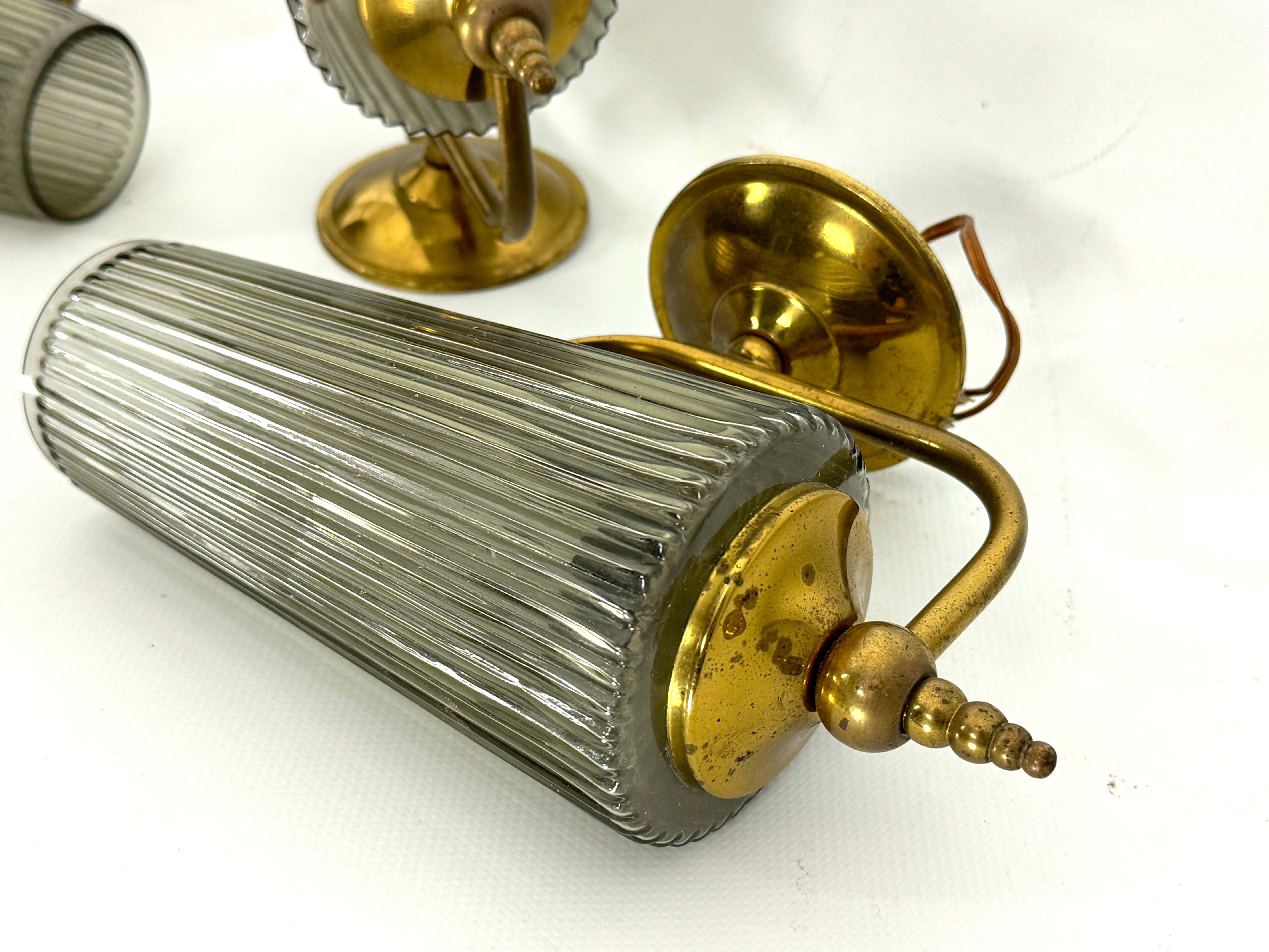Mid-Century Set of six sconces in brass and fume glass. Italy 1950s In Good Condition For Sale In Catania, CT