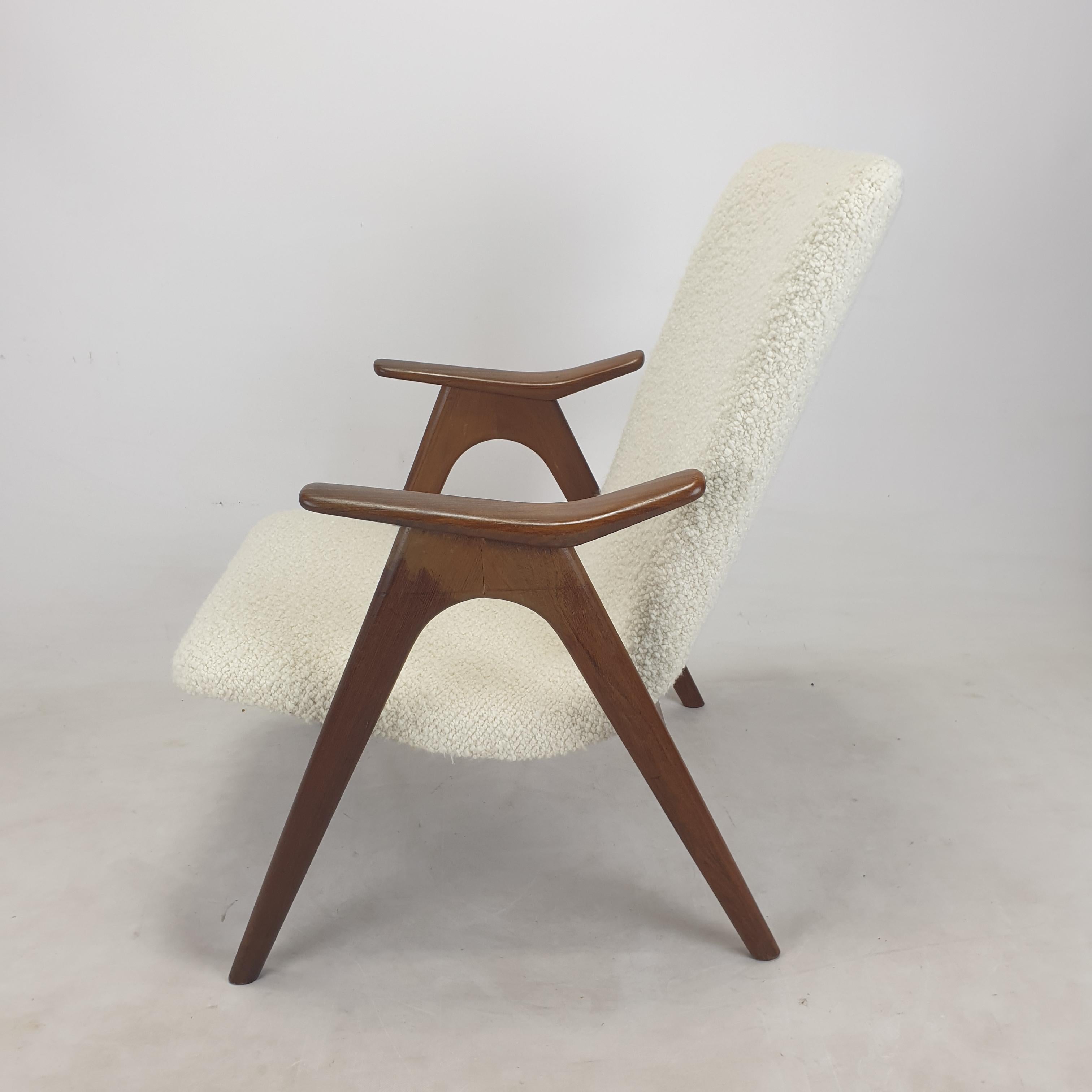 Mid Century Set of Teak Wébé Armchairs by Louis van Teeffelen, 1960's In Excellent Condition For Sale In Oud Beijerland, NL