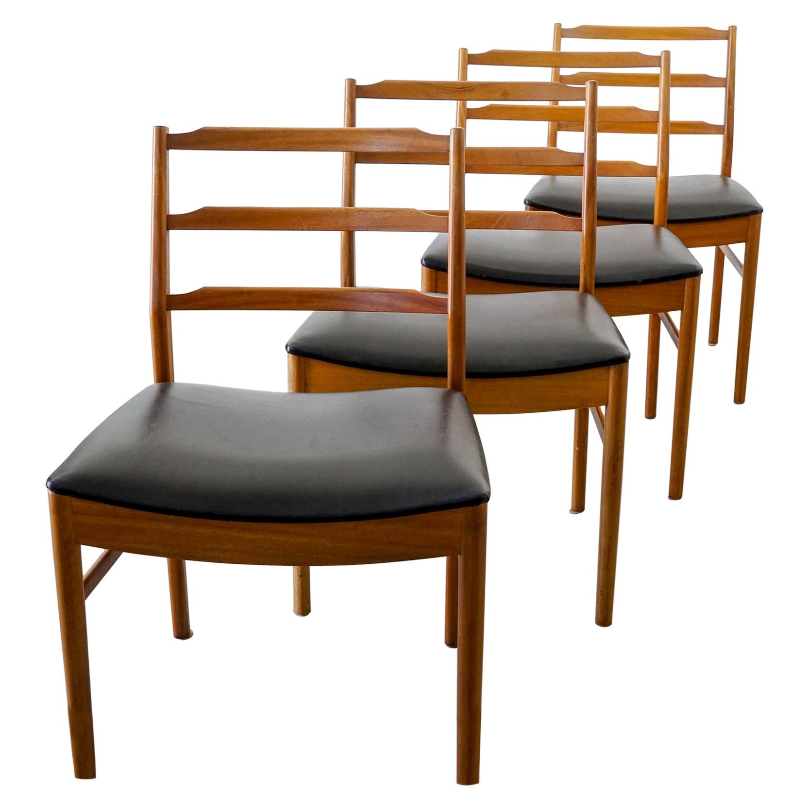 Midcentury Set of Teakwood Chair For Sale