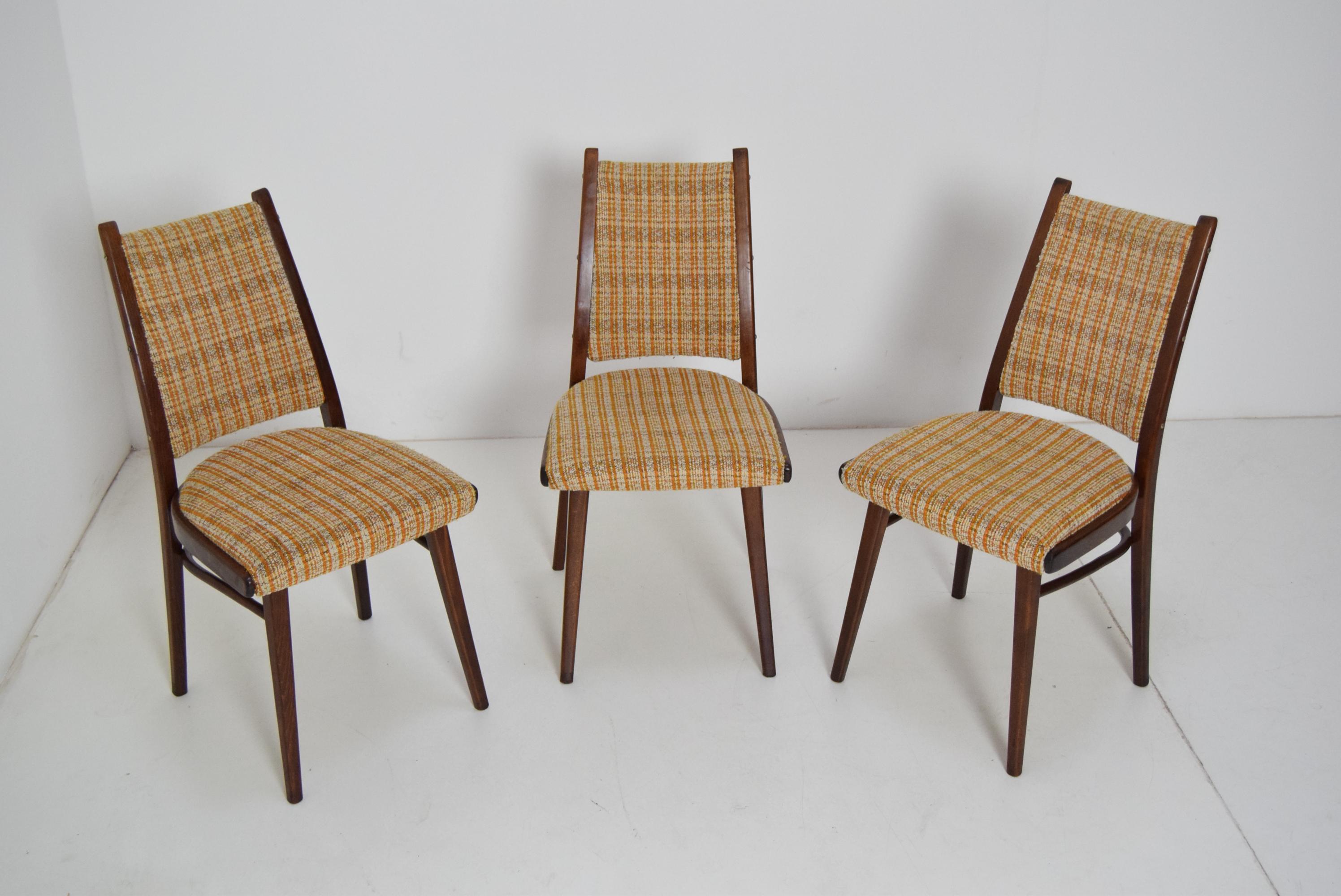 Midcentury Set of Three Chairs by Ton, 1960s For Sale 1