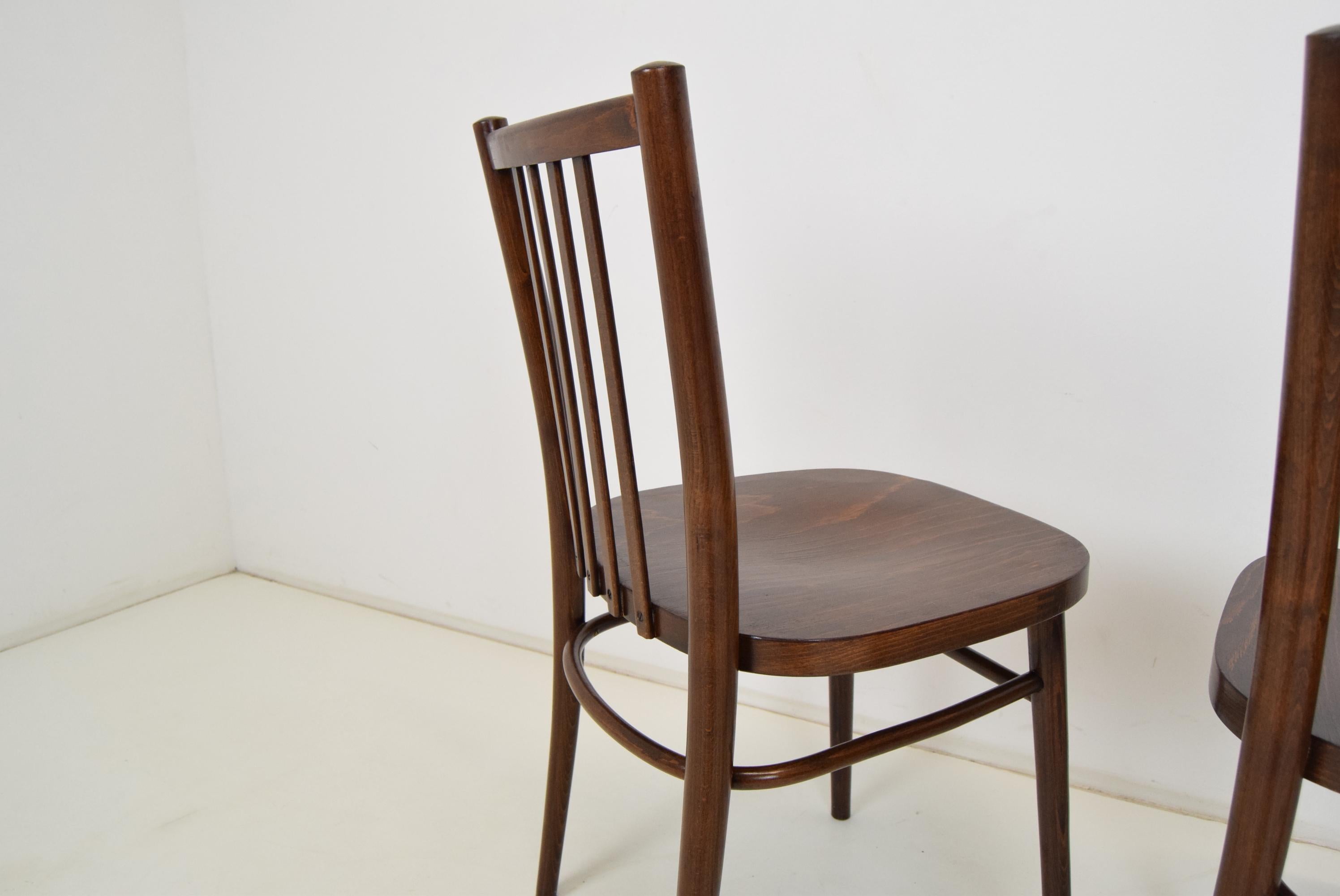 Mid-Century Set of Three Chairs, TON, 1960's For Sale 2