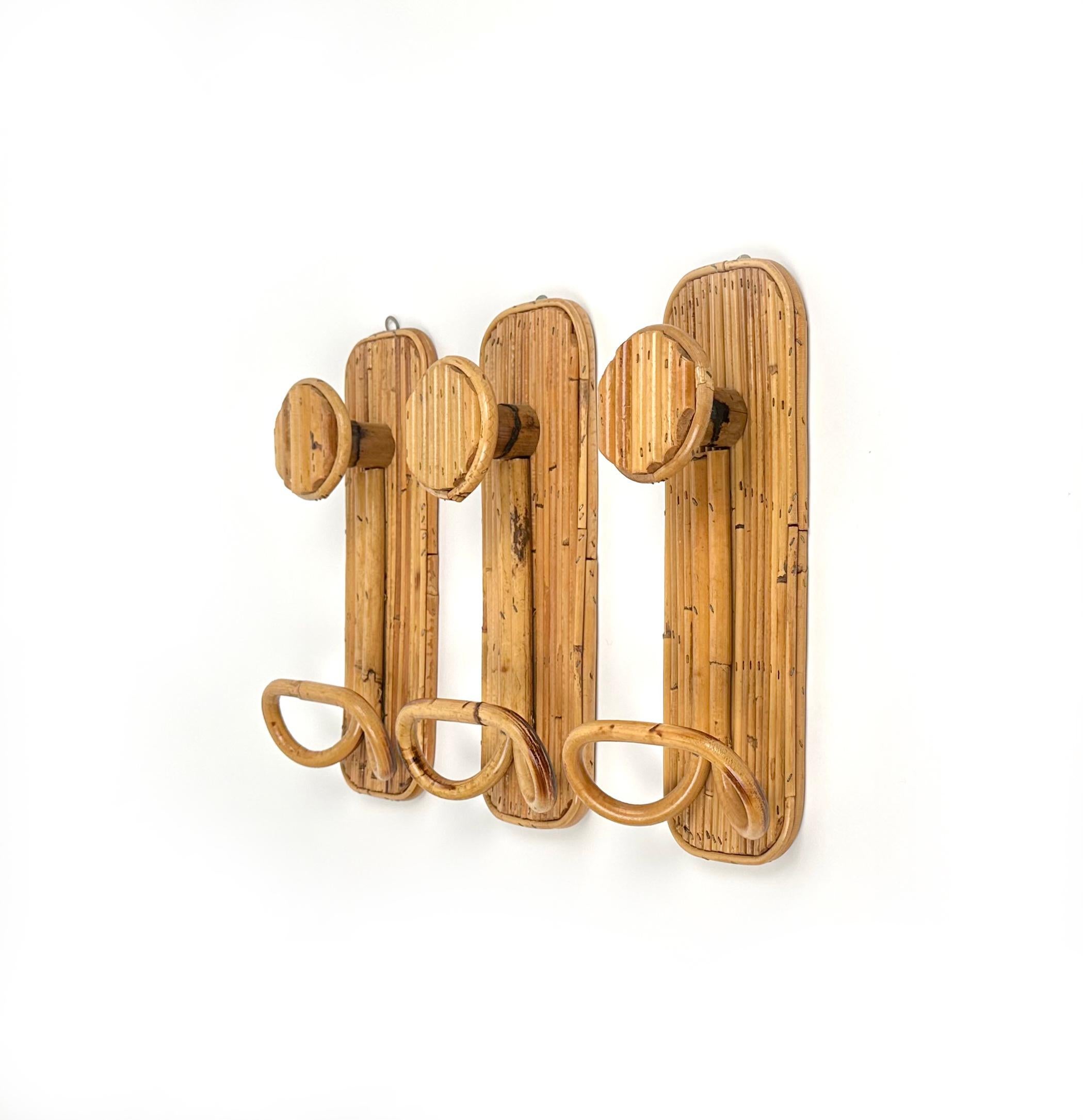 Mid-Century Set of Three Coat Rack Stand in Bamboo and Rattan, Italy, 1970s For Sale 1