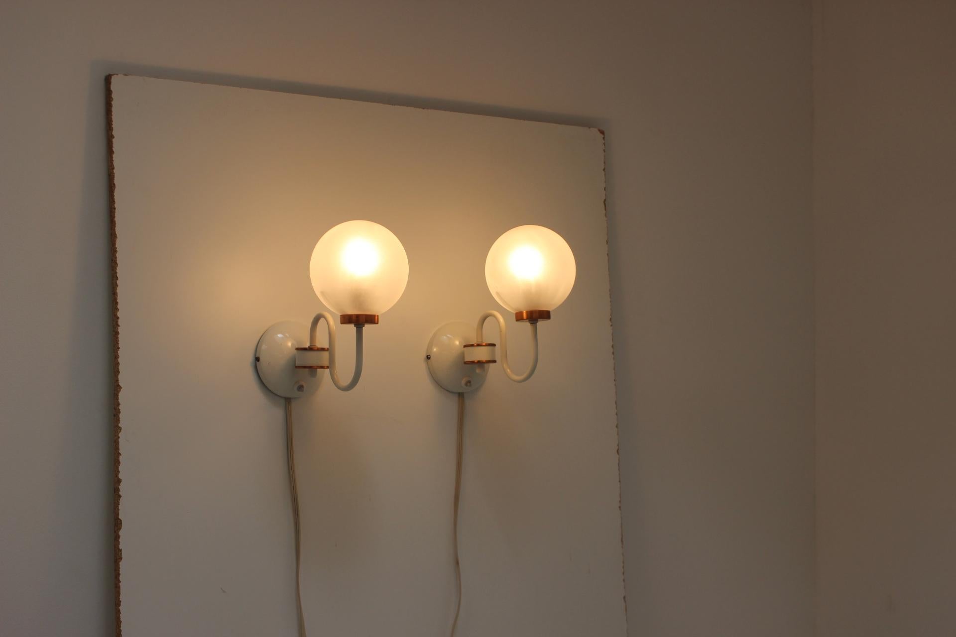 Mid-Century  Wall Lamp by Drukov, 1970’s For Sale 3