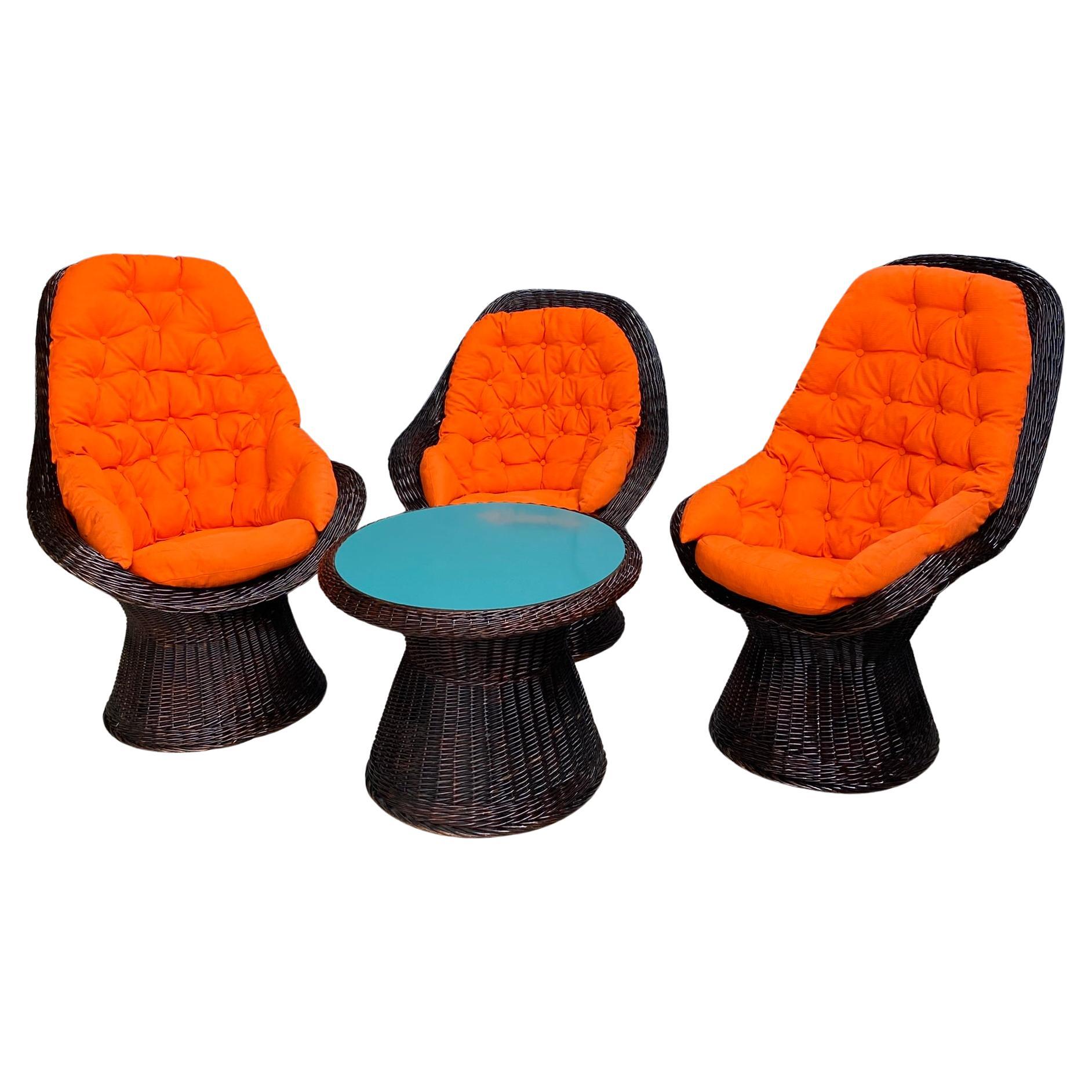 Mid Century Set of Wicker / Rattan Table & Chairs By Noordwolde, Dutch 1970s For Sale