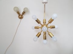 Set aus Sputnik:: Wandleuchte und Kronleuchter:: Drupol:: 1960er Jahre