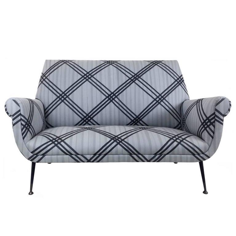 Midcentury Italian settee, upholstered in hand painted trellis pattern Livio de Simone fabric. Italy, 1950s-2014.