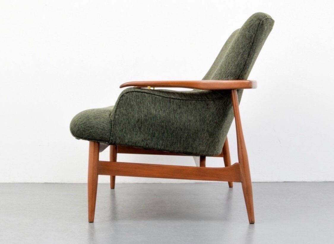 Mid-Century moderno Divano di metà secolo, forse Finn Juhl / Niels Vodder in vendita