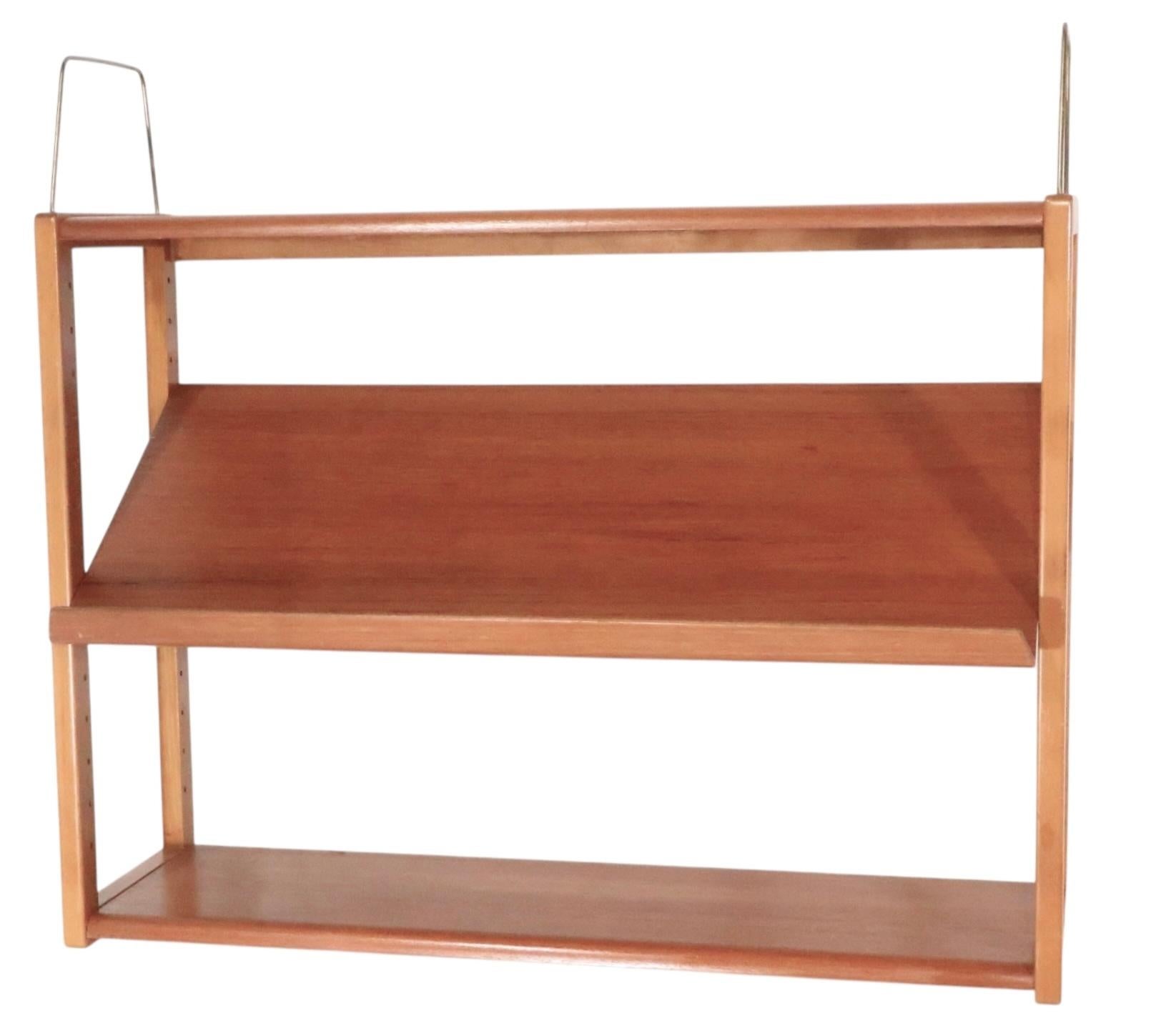 Scandinavo moderno Scaffale di metà secolo di Bertil Fridhagen per Bodafors DUX Sweden  anni '50 circa in vendita