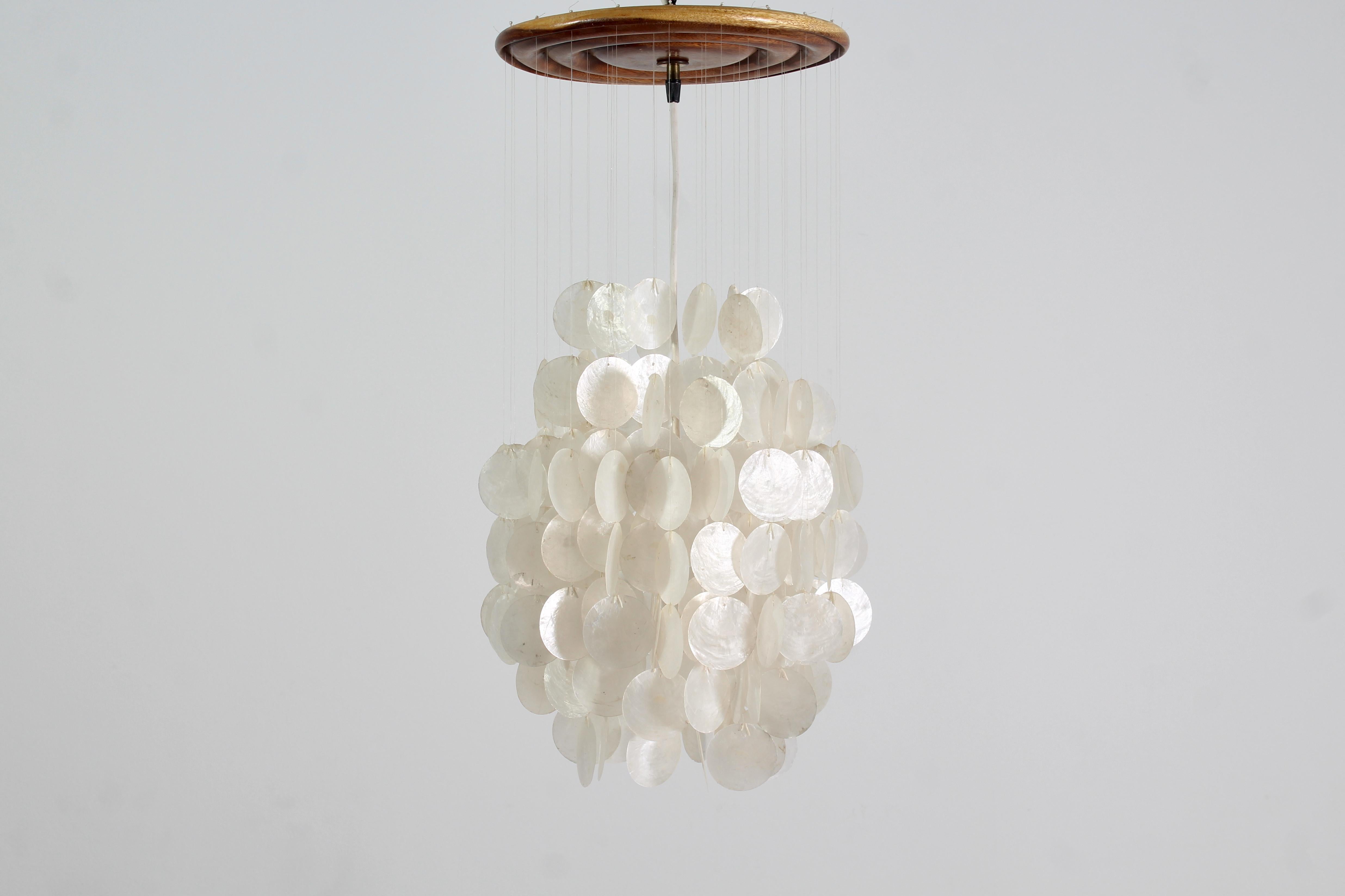 Mid-Century Modern Mid-Century Shell Suspension Lamp by V. Panton for J. Luber AG 1960s For Sale