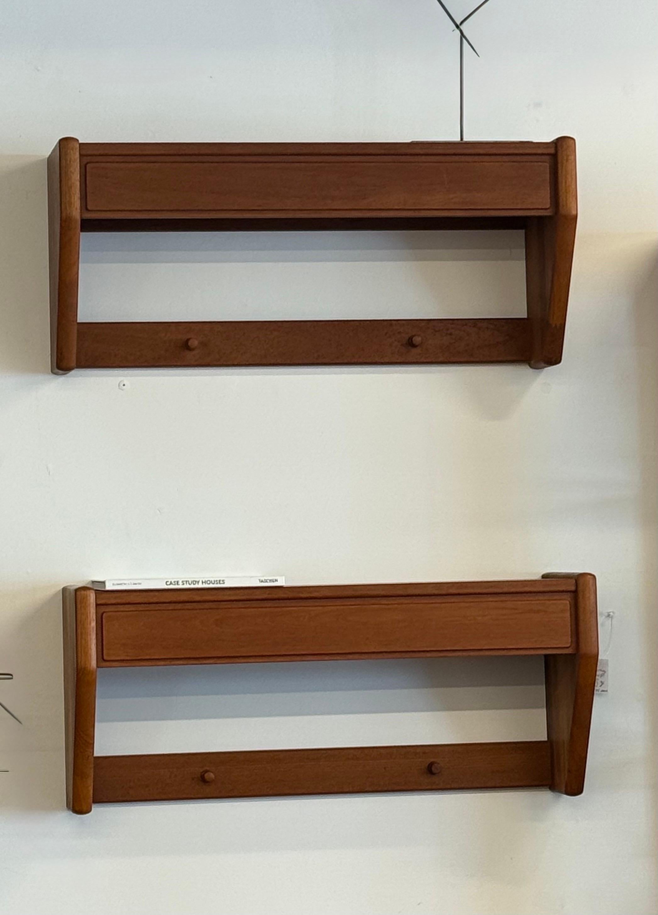 Mid-Century Modern Mid-Century Shelves by Dyrlund For Sale