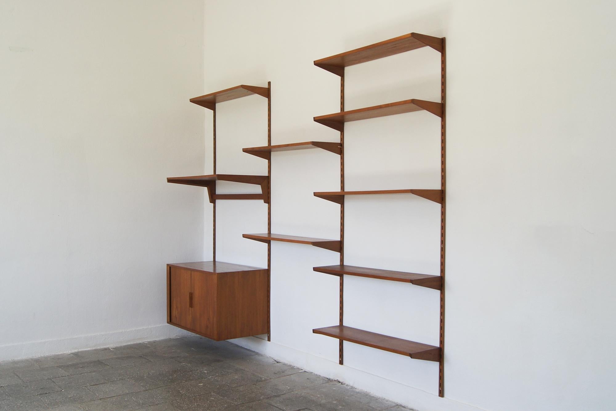 Estanterías y muebles altos de mediados de siglo de Kai Kristiansen para AM Mobler, años 60 Moderno de mediados de siglo en venta