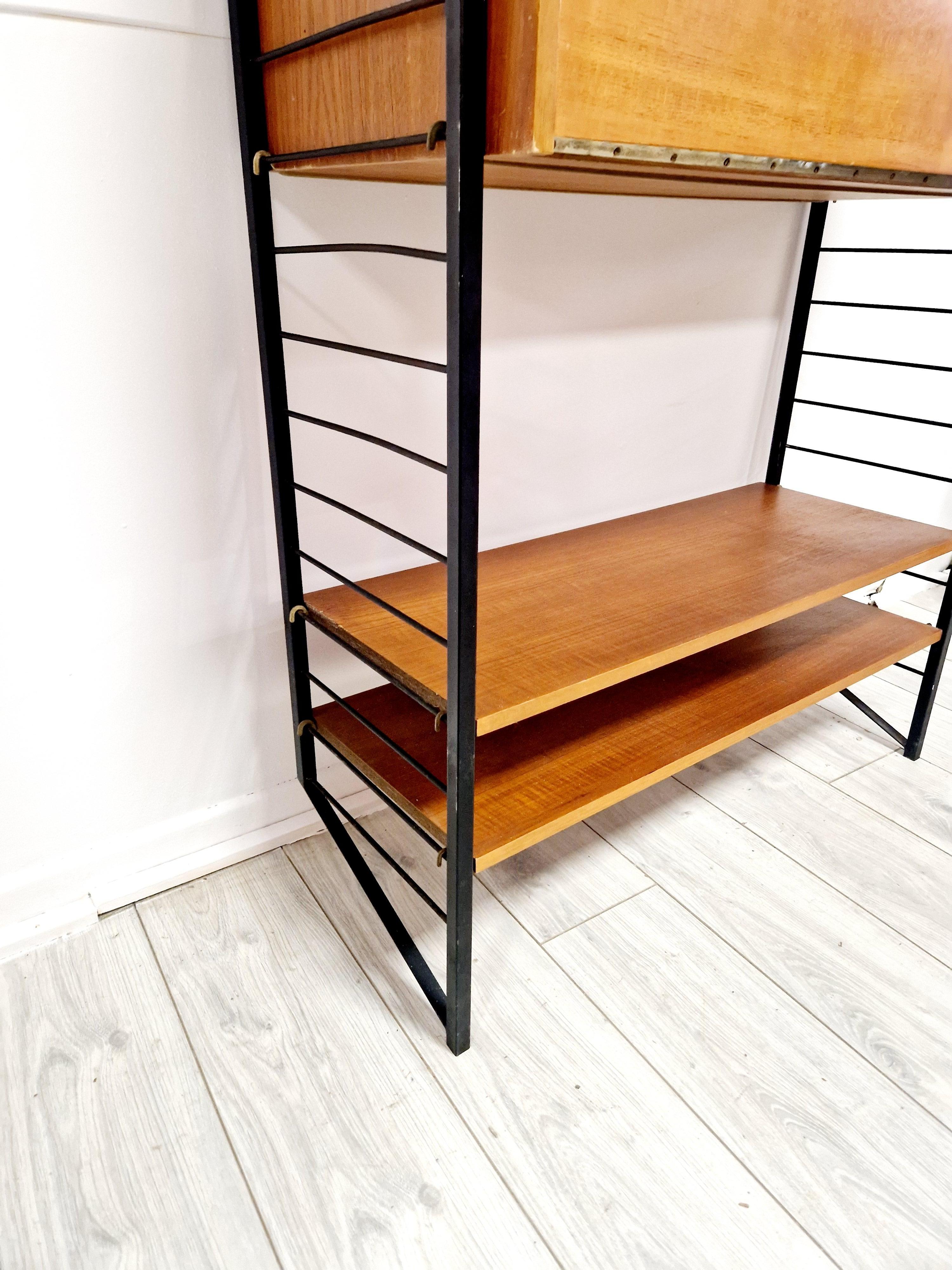 Mid Century Regal Schrank Staples Ladderax im Angebot 3