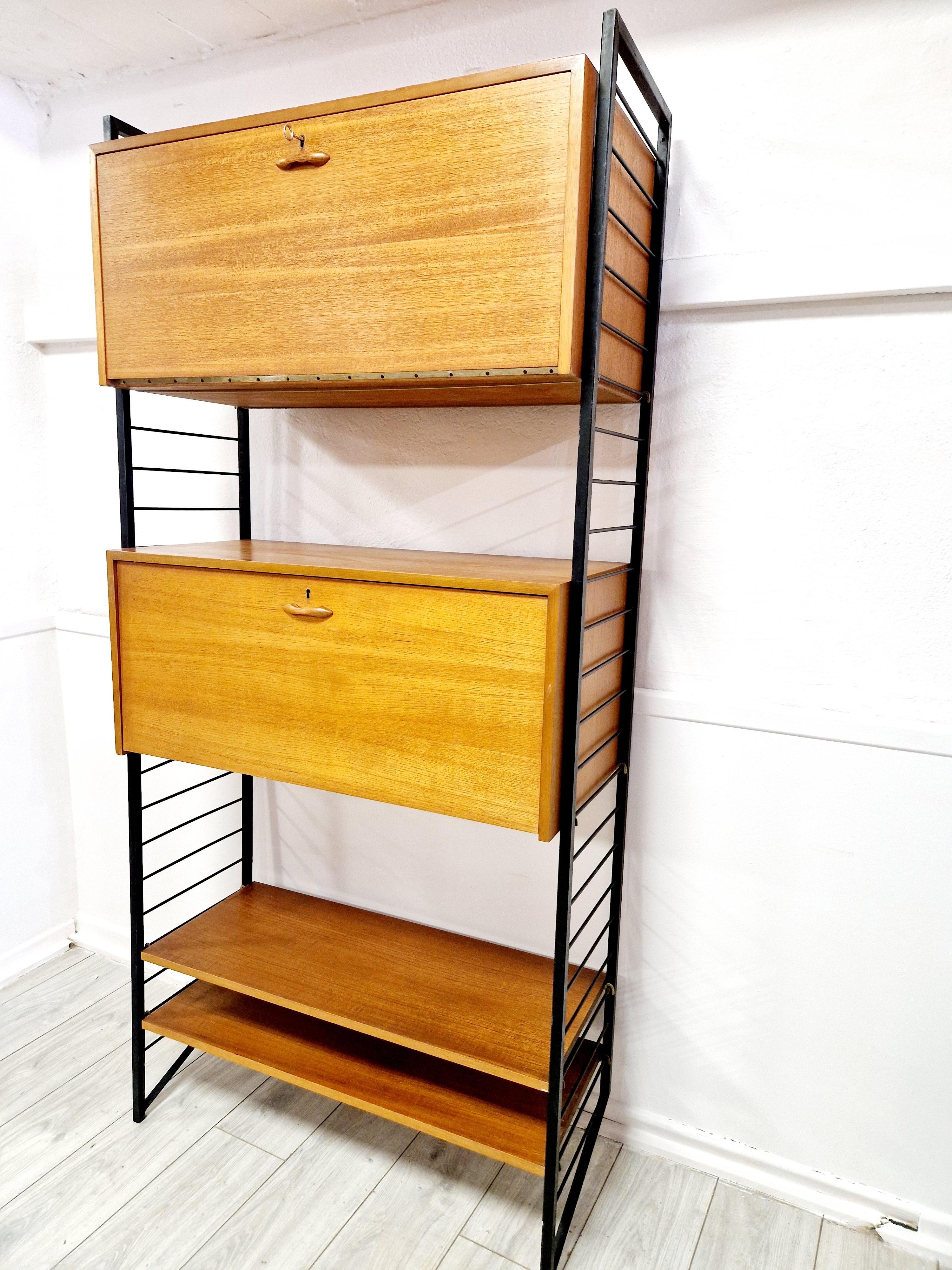 Mid Century Regal Schrank Staples Ladderax (Britisch) im Angebot