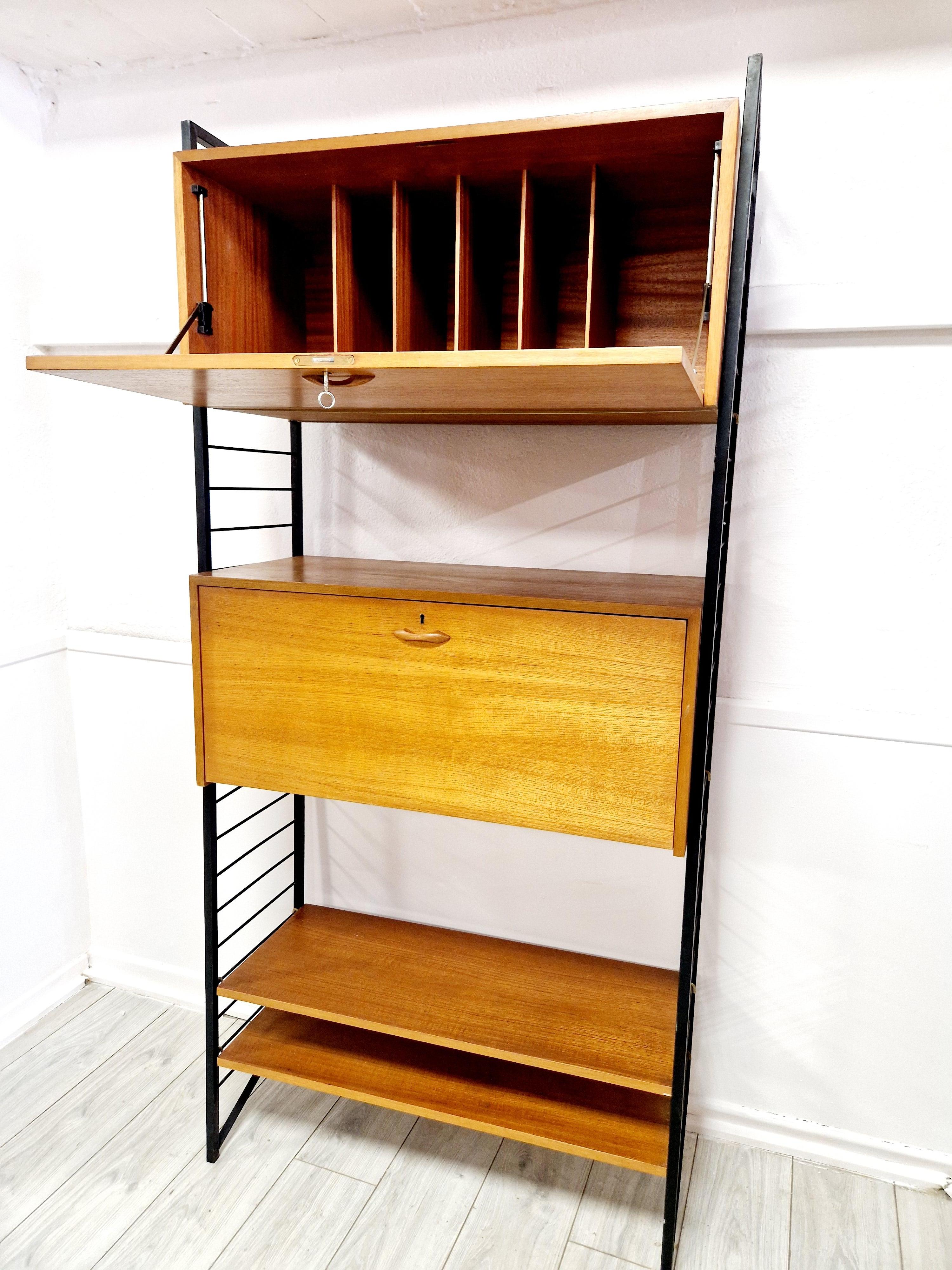 Mid Century Regal Schrank Staples Ladderax im Angebot 1