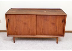 Aparador de teca de mediados del siglo Sibast Furniture, hecho en Dinamarca para restaurar