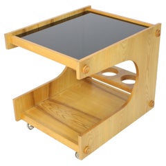 Mesa auxiliar de mediados de siglo, años 60