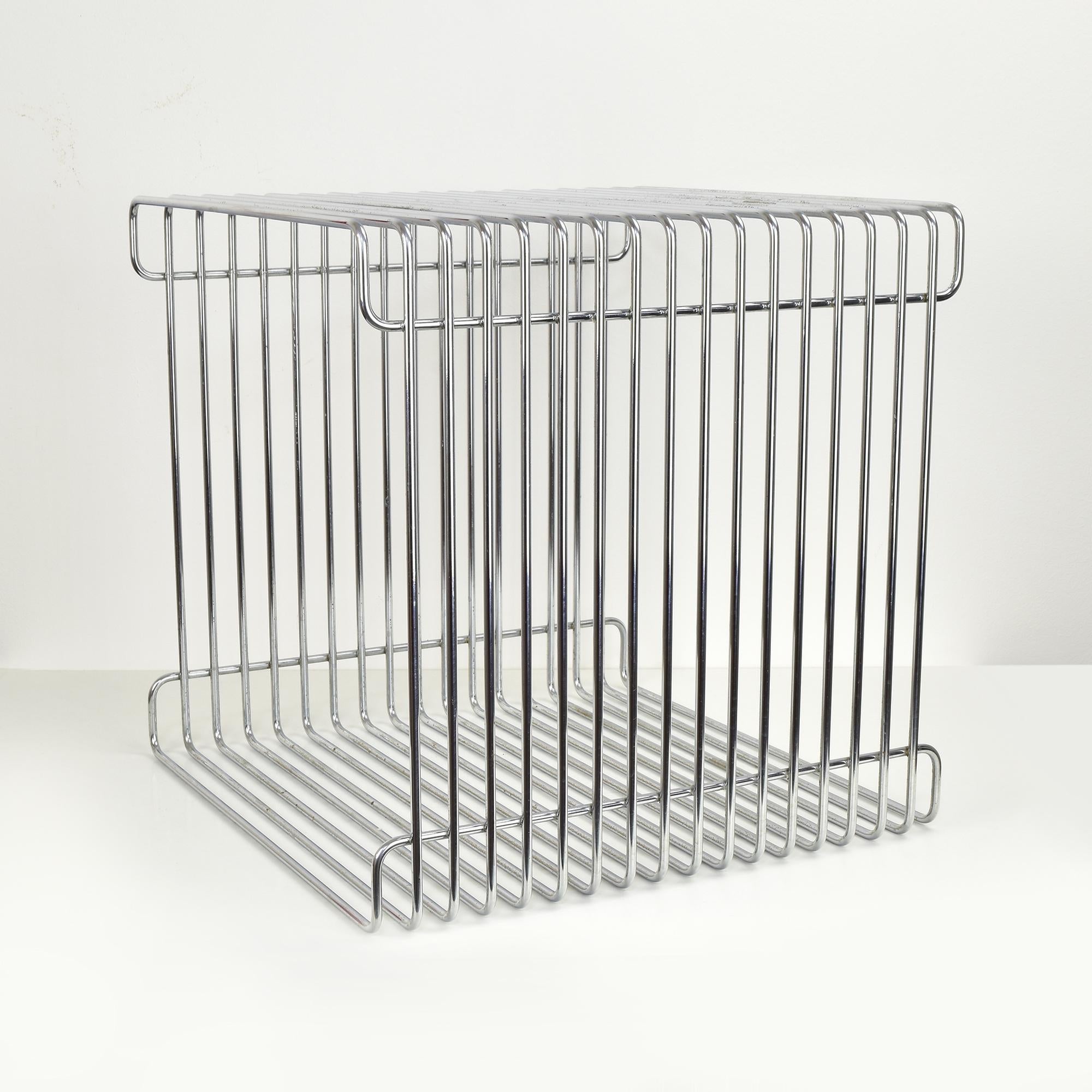 Danish Mid-Century Side Table by Verner Panton Pantonova Wire Cube for Fritz Hansen For Sale