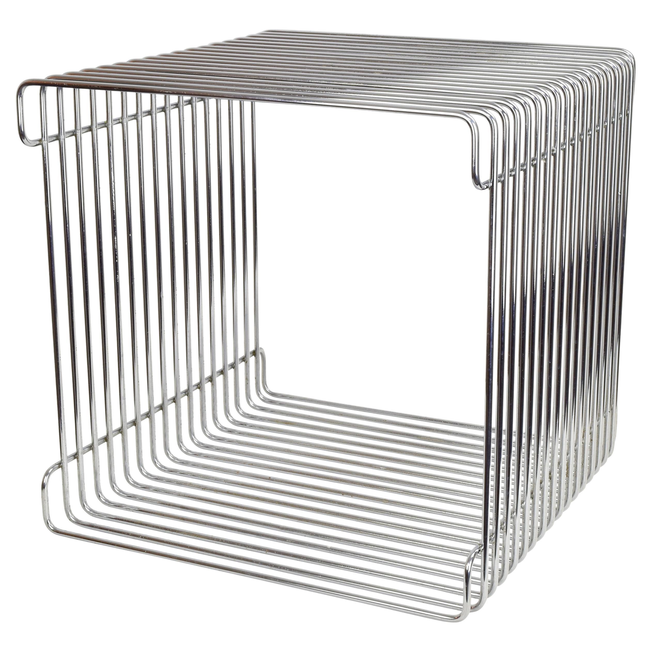 Mesa auxiliar de mediados de siglo de Verner Panton Cubo de alambre Pantonova para Fritz Hansen