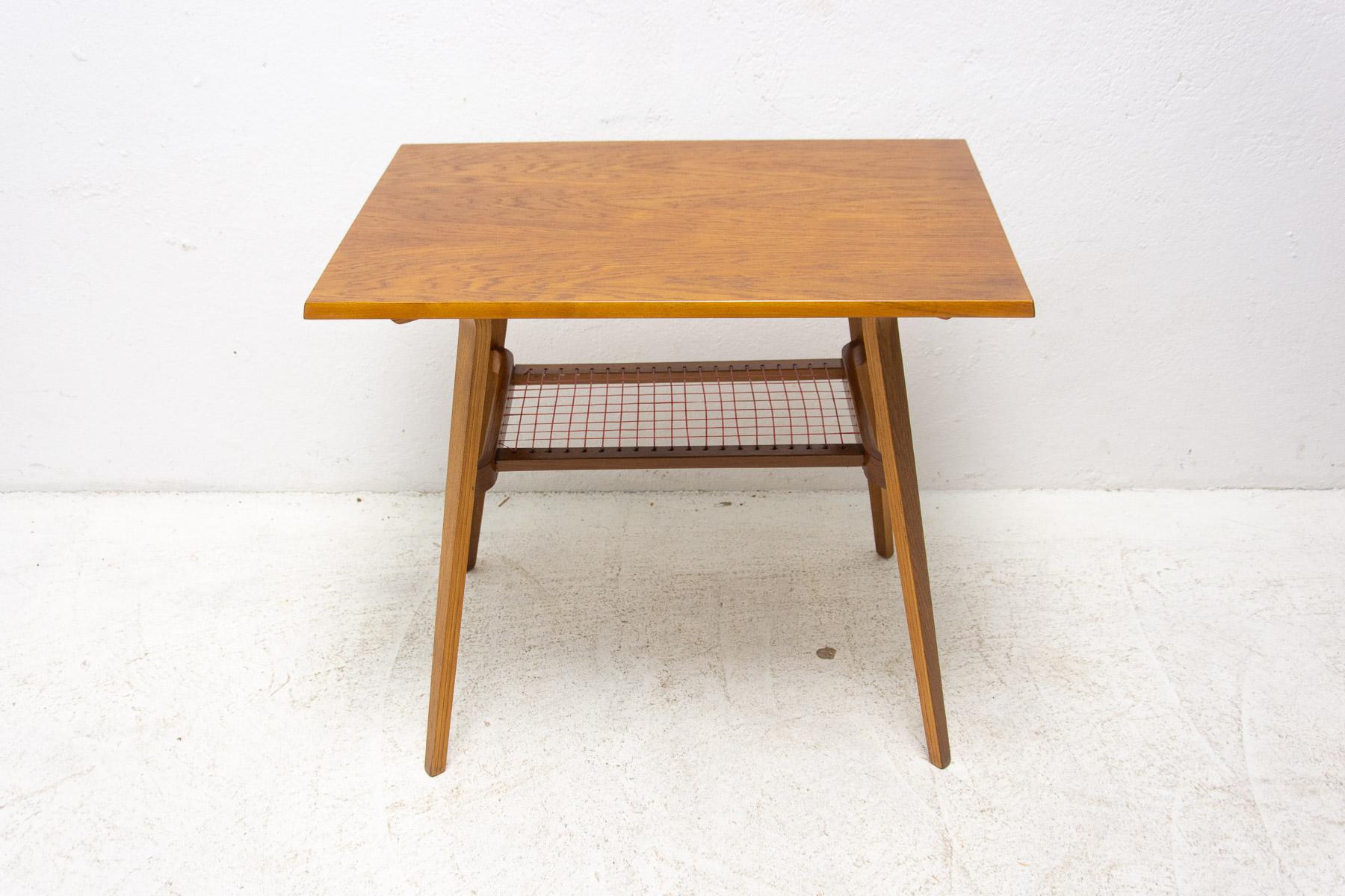 Mid Century Side Table from Dřevopodnik Holešov, Czechoslovakia, 1960´s For Sale 7