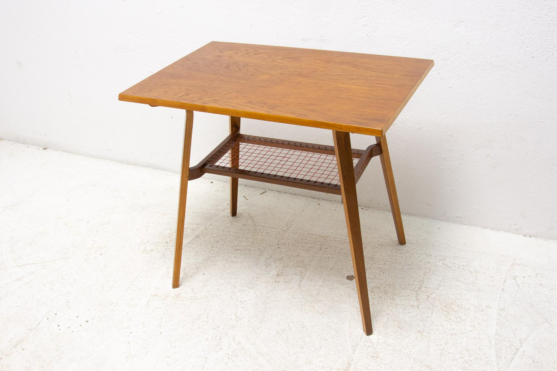 Mid Century Side Table from Dřevopodnik Holešov, Czechoslovakia, 1960´s For Sale 8