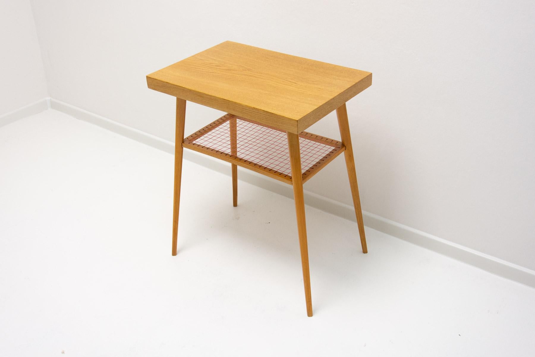 Midcentury Side Table from Dřevopodnik Holešov, Czechoslovakia, 1960s For Sale 11