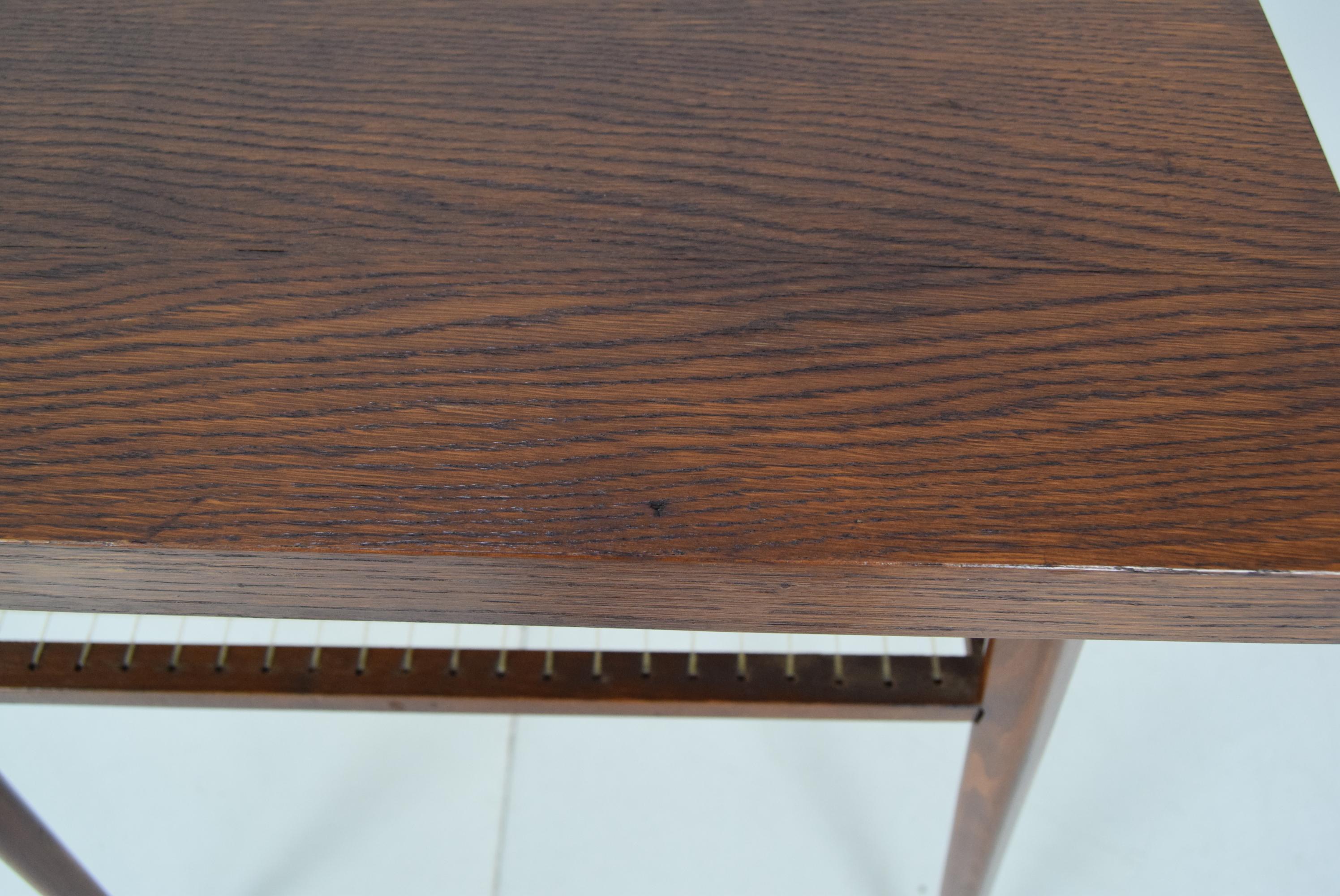 Mid-Century Side Table from Drevopodnik Holesov, 1960's For Sale 2