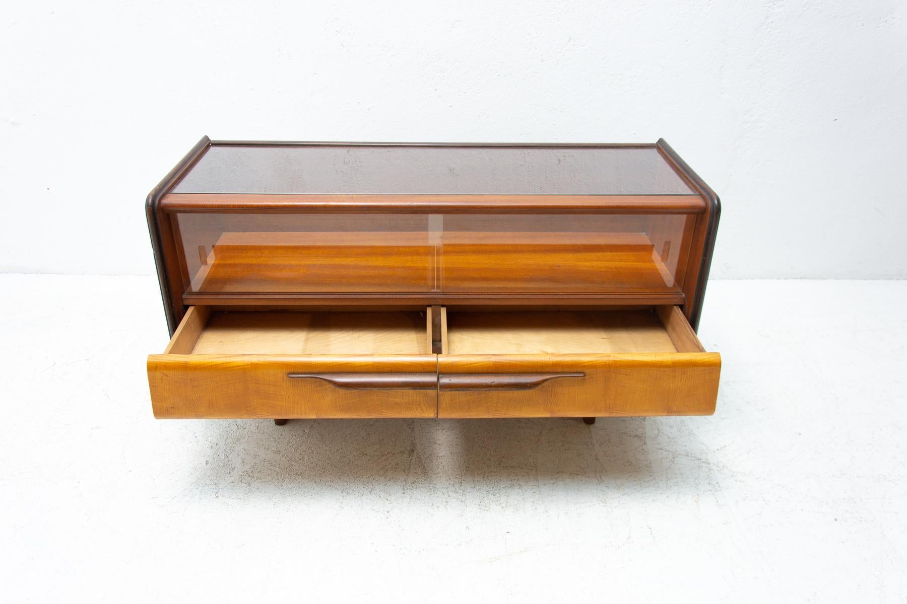 Mid Century Side Table or Glazed Cabinet, Czechoslovakia, 1960´s 3
