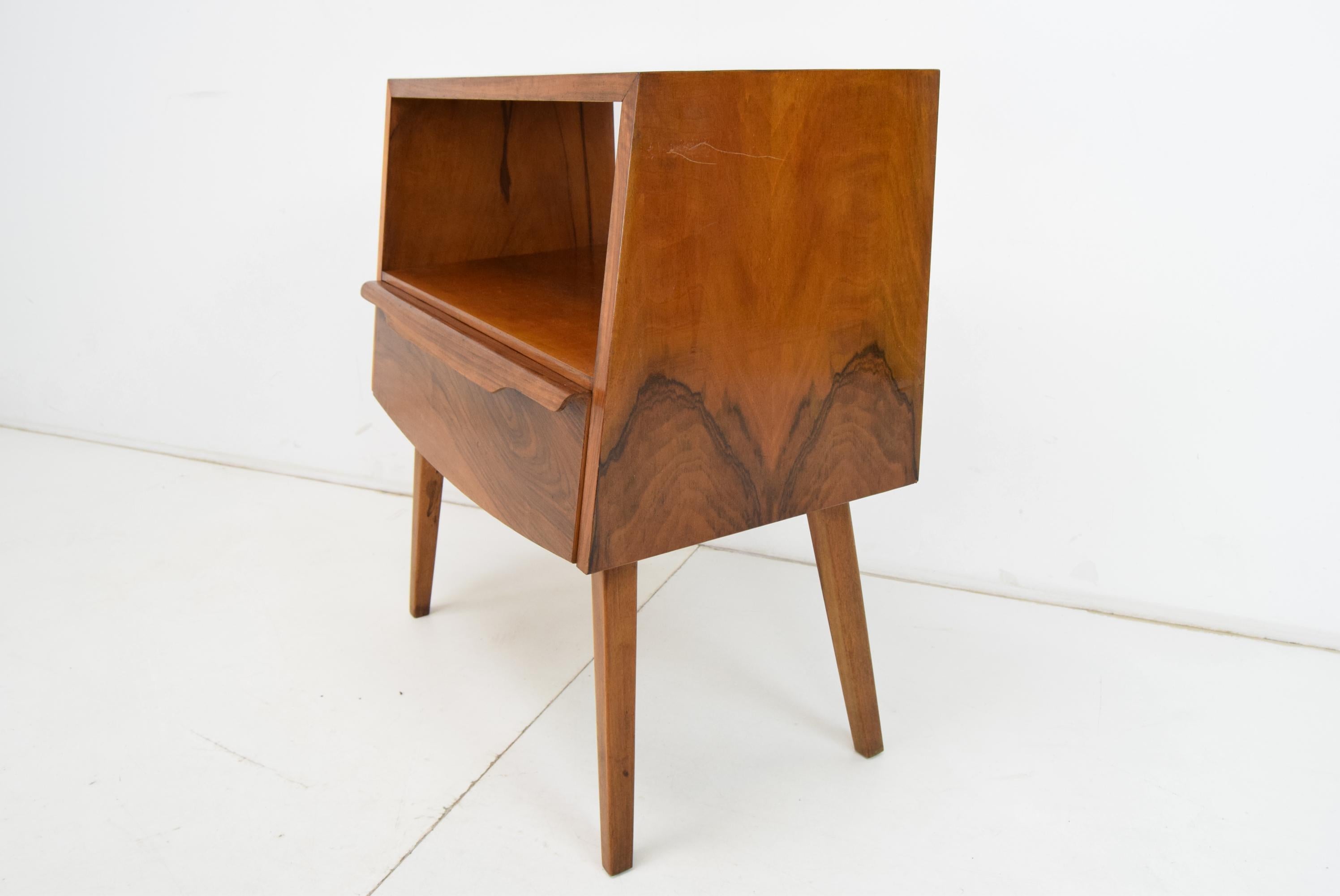 Mid-Century Side Table or Nightstand, 1950's For Sale 3