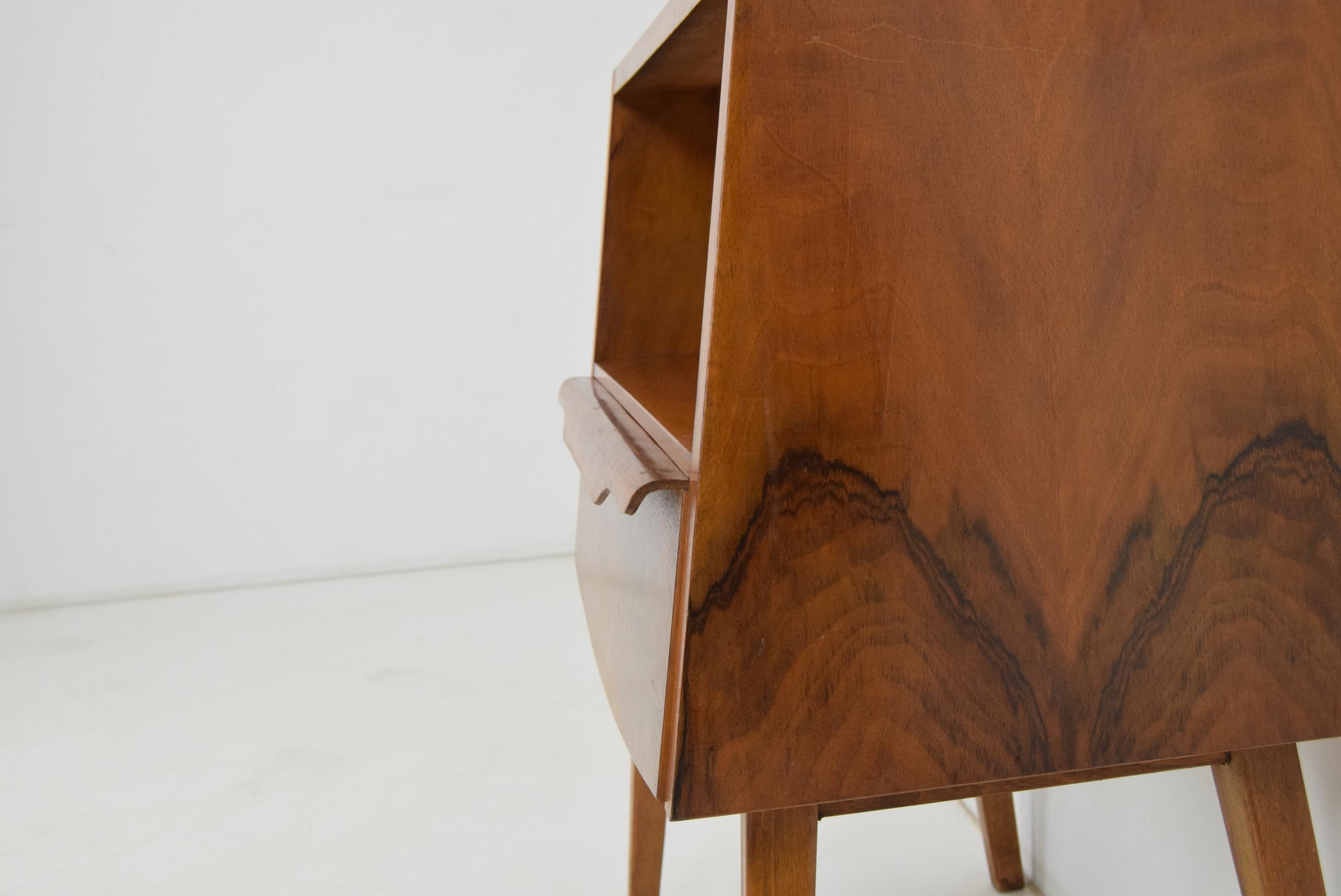 Mid-Century Side Table or Nightstand, 1950's For Sale 2