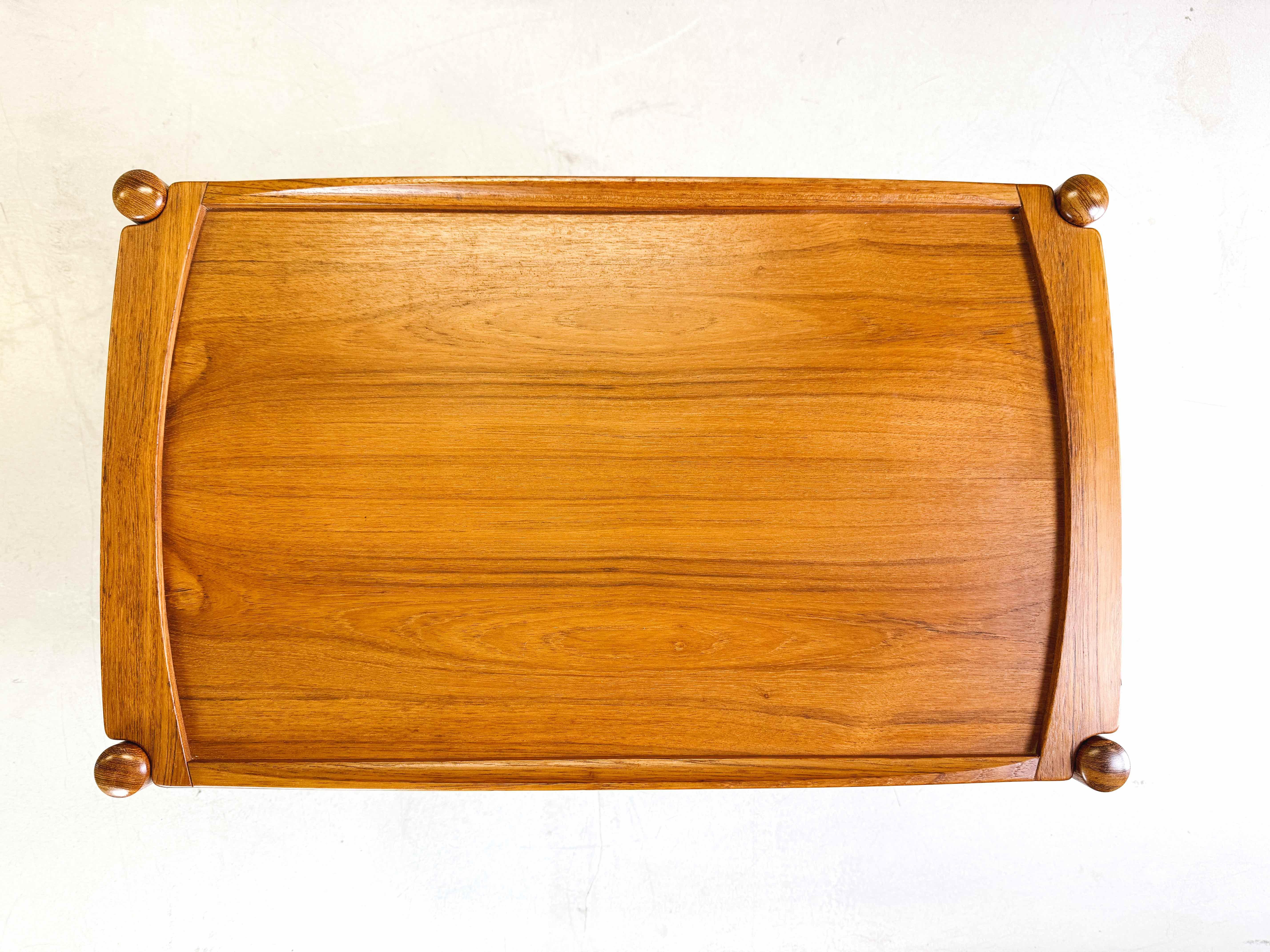 Mid Century Beistelltisch Servierwagen Teewagen Poul Hundevad im Zustand „Hervorragend“ im Angebot in Berlin, DE