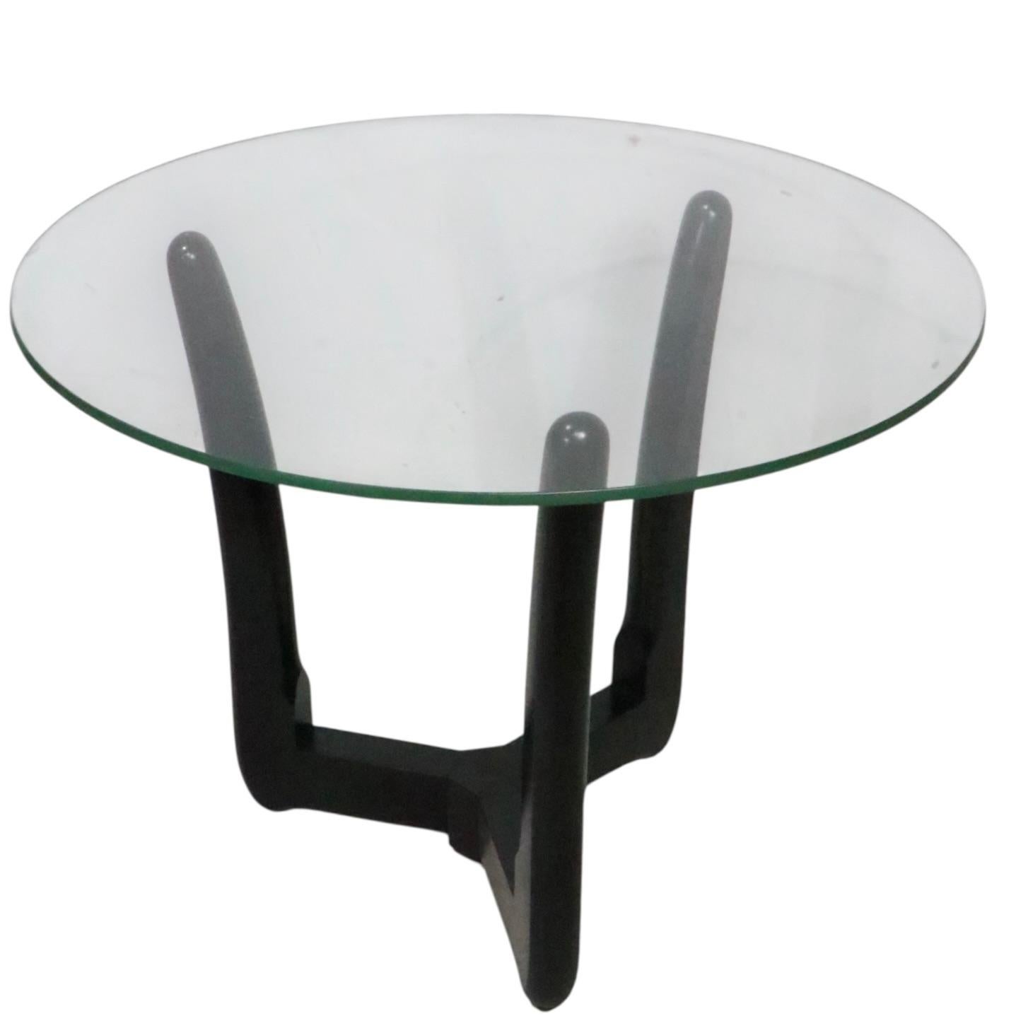 Mid Century Side Table with Glass Top and Organic Form Wood Base att to Pearsall im Angebot 6