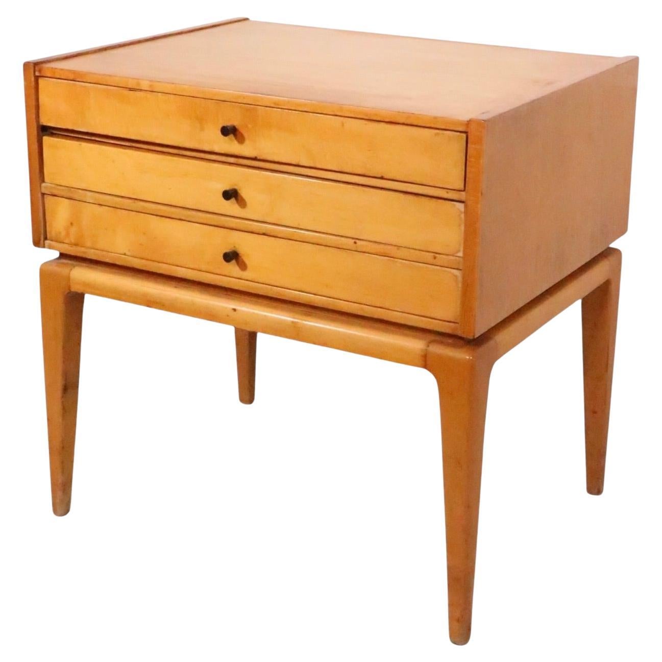 Table d'appoint Mid Century avec tiroirs extractibles pour table d'appoint d'après Edmund Spence