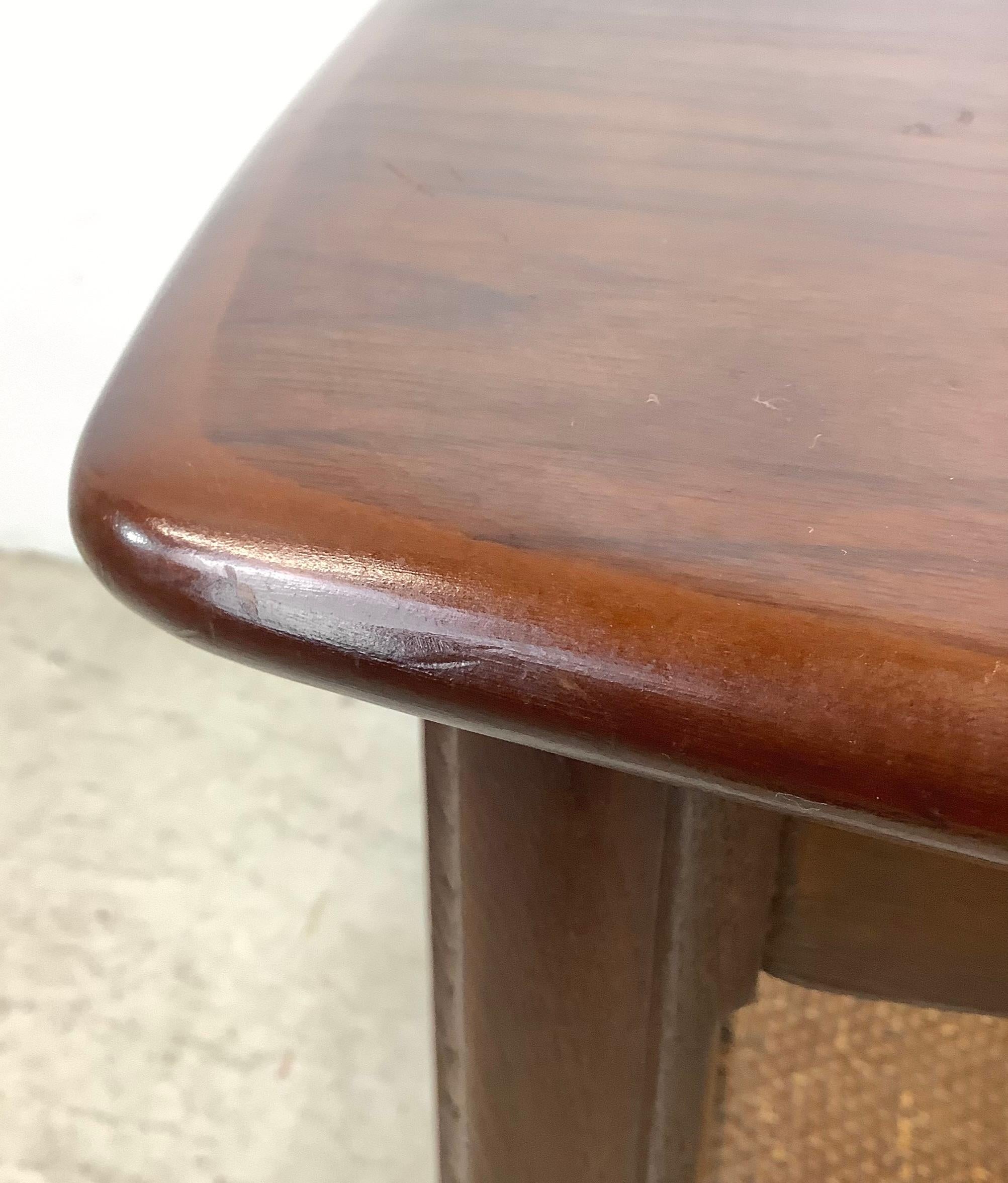 Mid-Century Side Table With Shelf  For Sale 2
