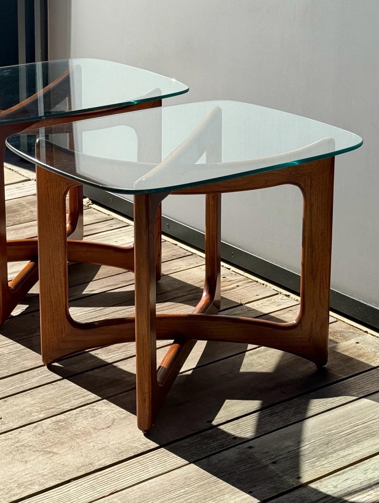 Mid-Century Side Tables by Adrian Pearsall For Sale 3