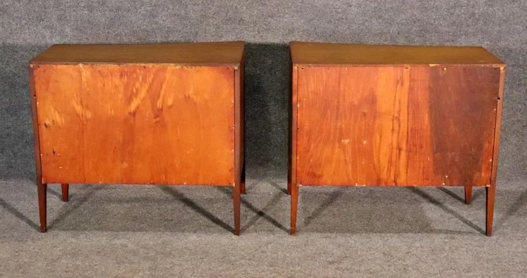 Mid-Century Side Tables by Unagusta For Sale 1