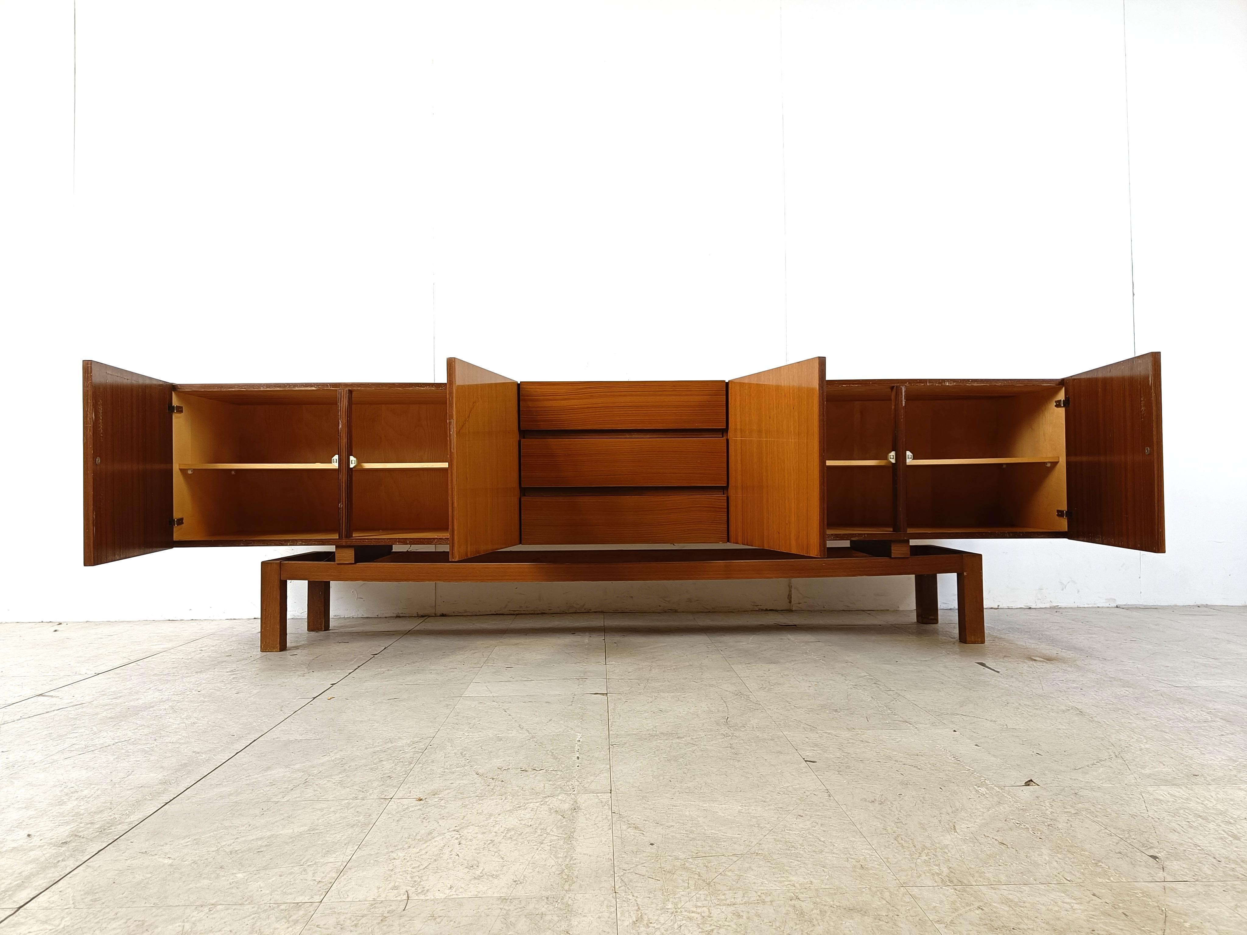 Mid century sideboard, 1960s For Sale 2