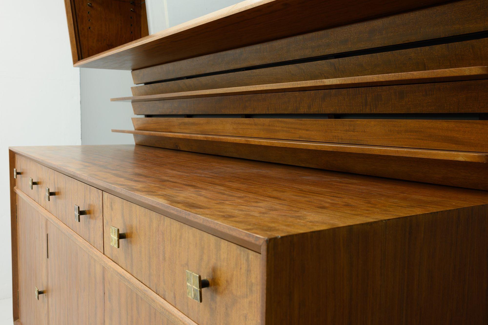 Vetro Credenza e armadietto per bevande di metà secolo in vendita